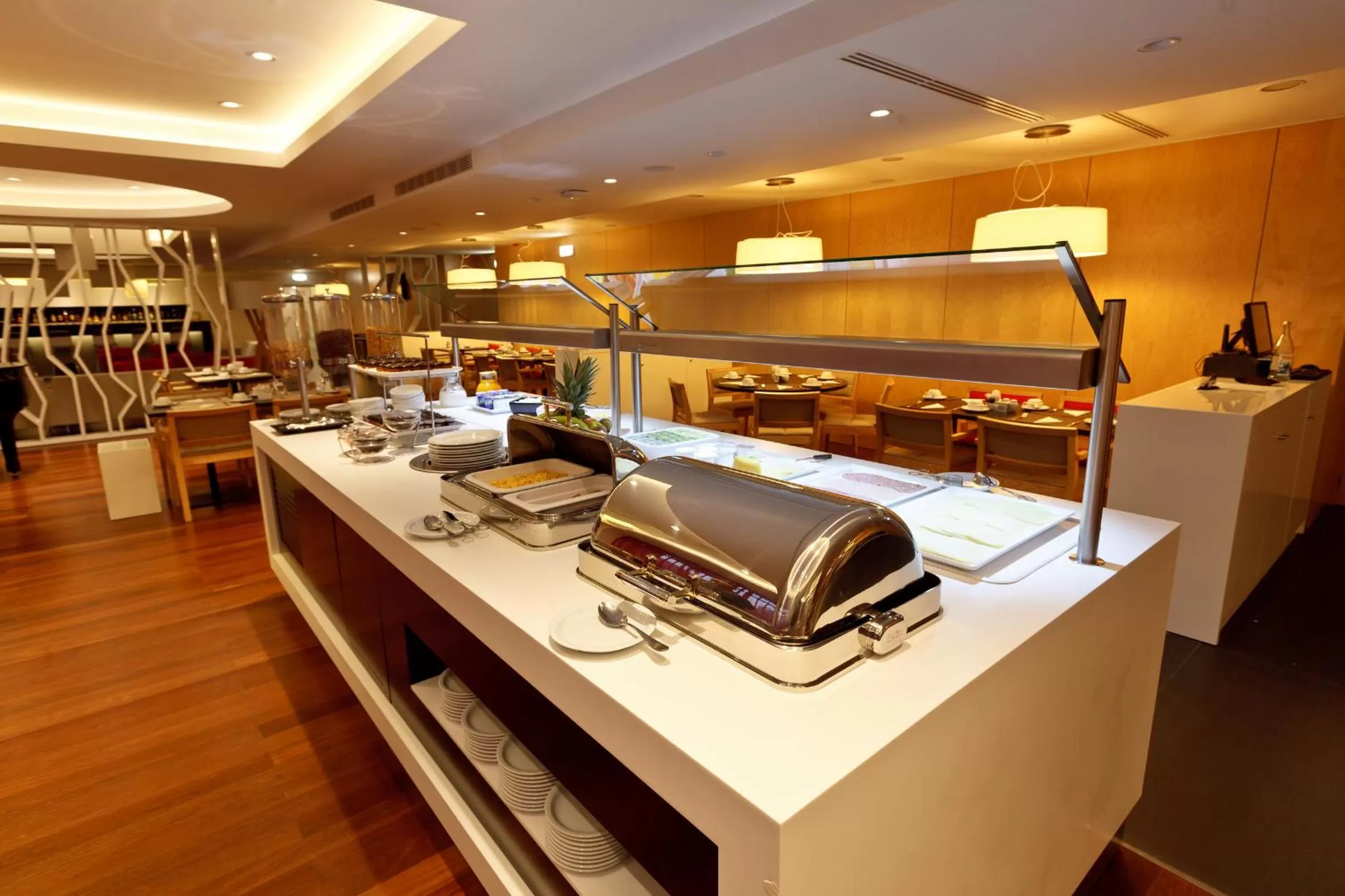 Restaurant/places to eat in Hotel Mercure Braga Centro