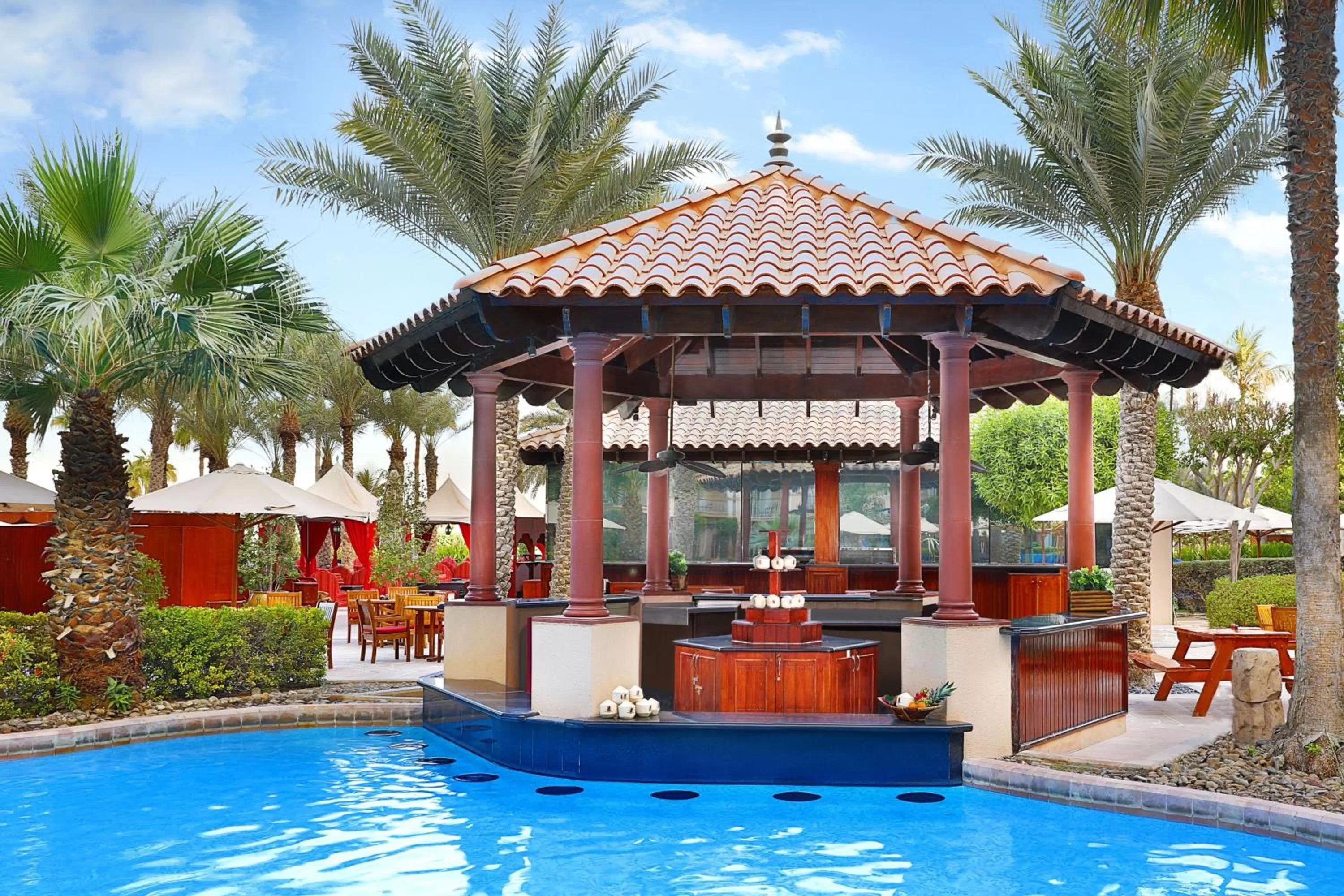 Restaurant/places to eat in The Ritz-Carlton, Dubai