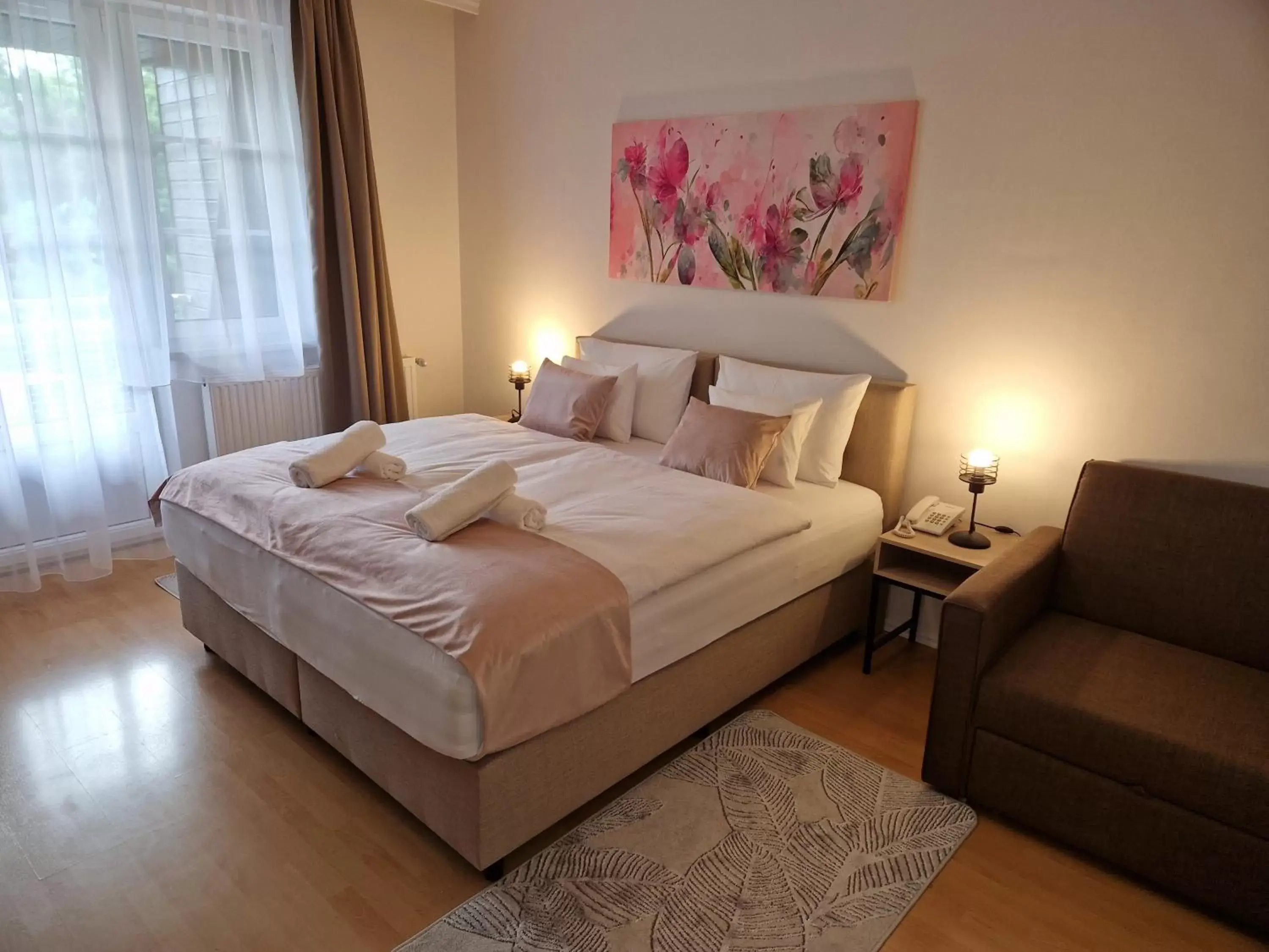 Holdvirág Hotel Holdvirág Hotel