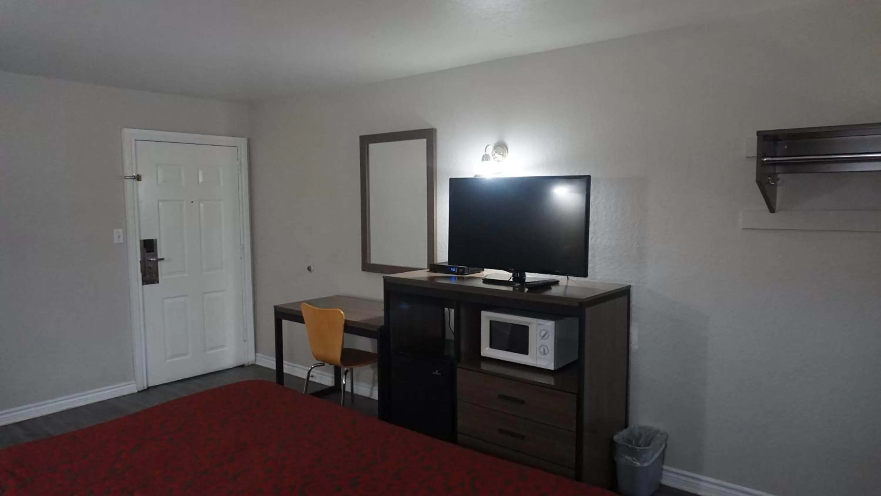 TV and multimedia in La Villita Inn