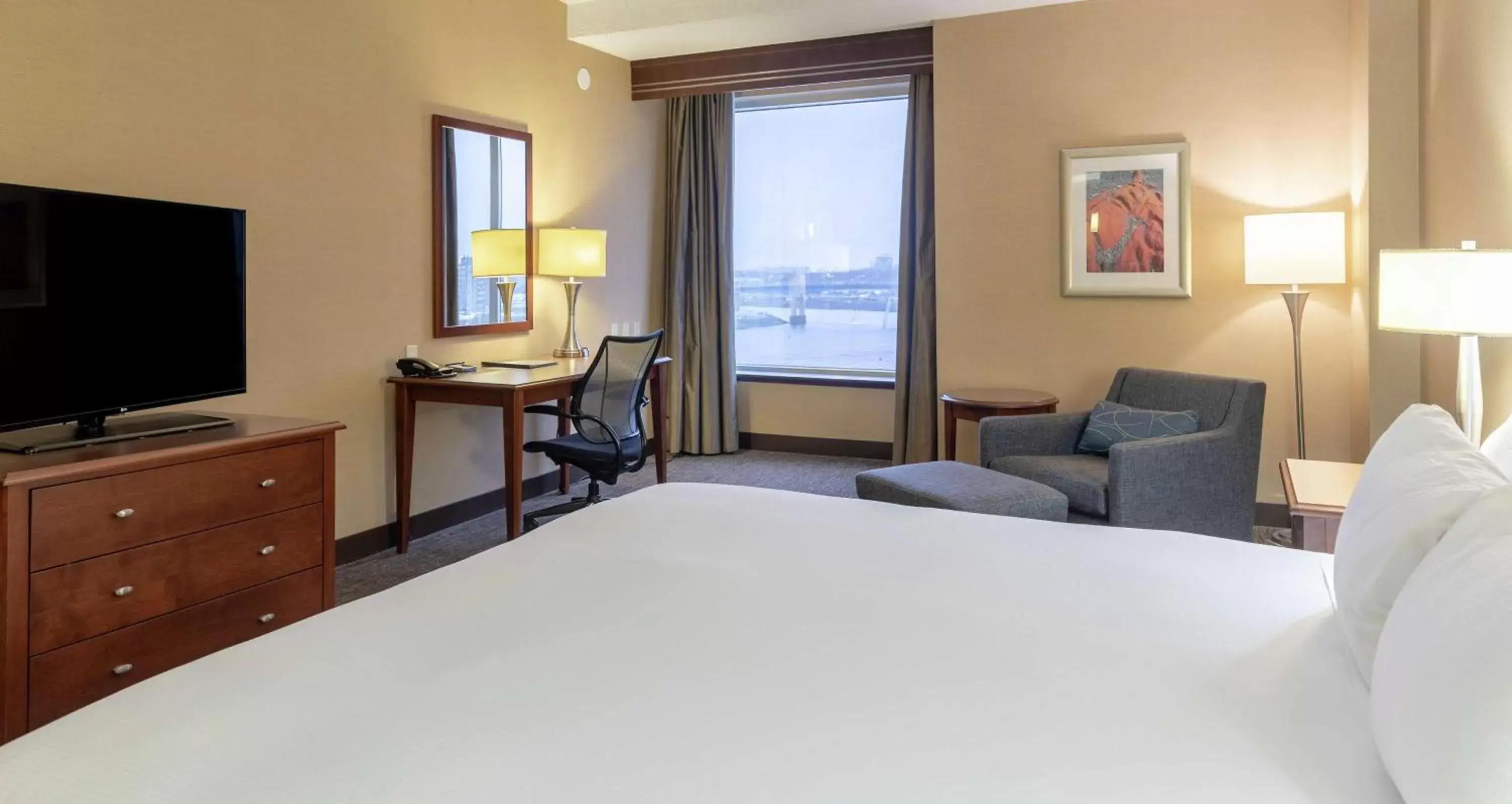 Club Floor King Room in Hilton Saint John Club Floor King Room in Hilton Saint John