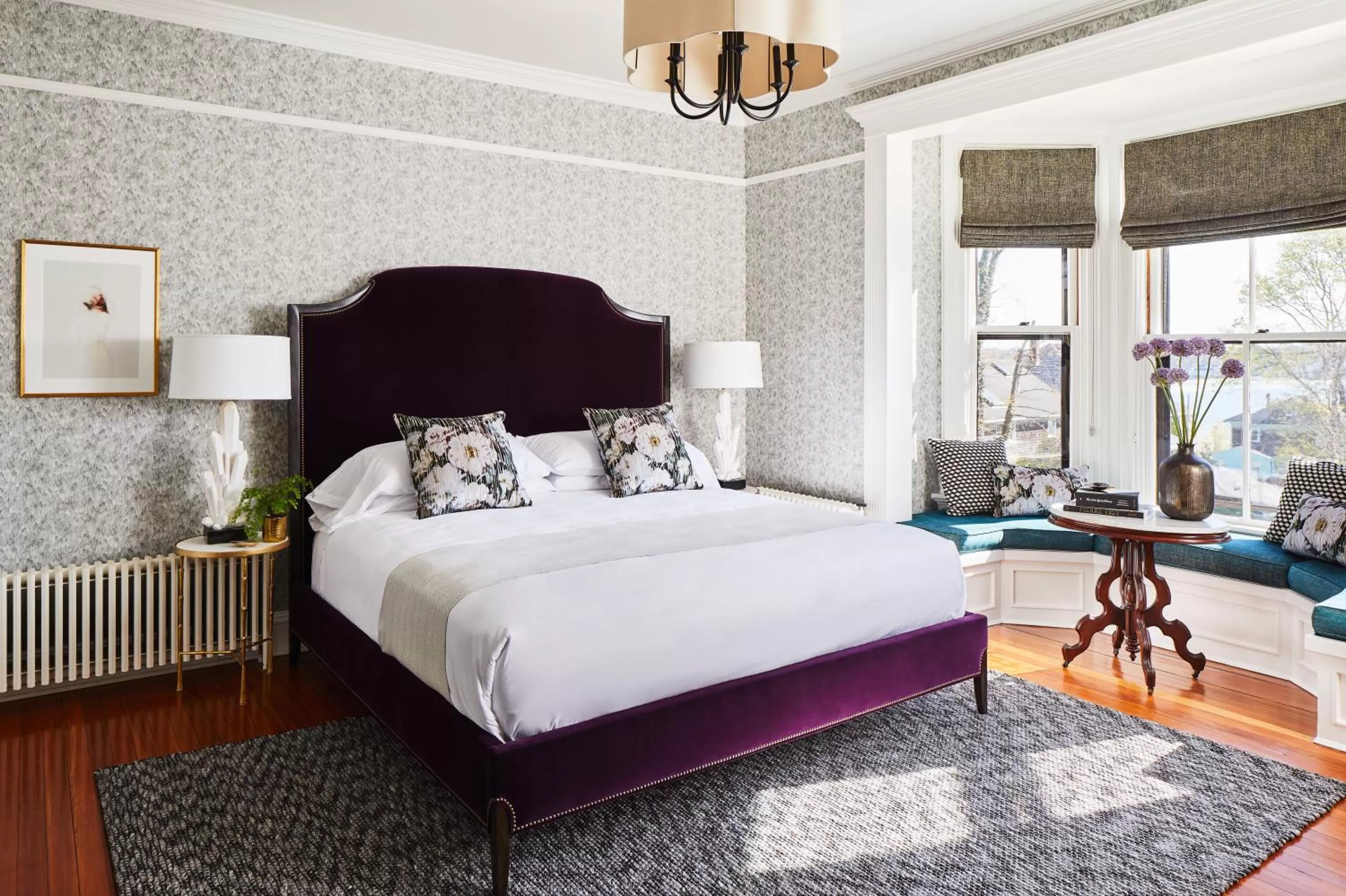 Bed in The Cliffside Inn