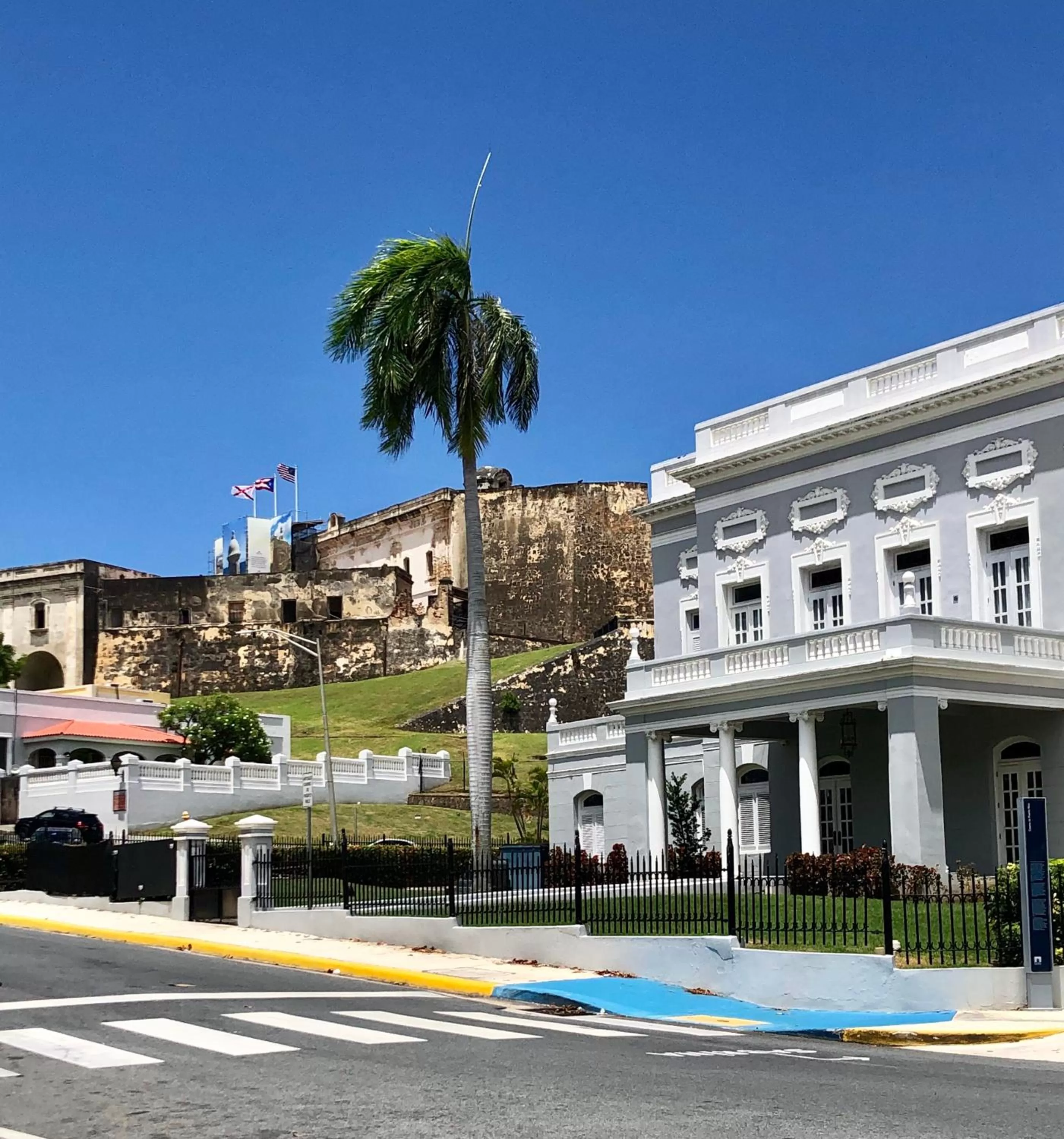 Nearby landmark, Property Building in Navona Studios