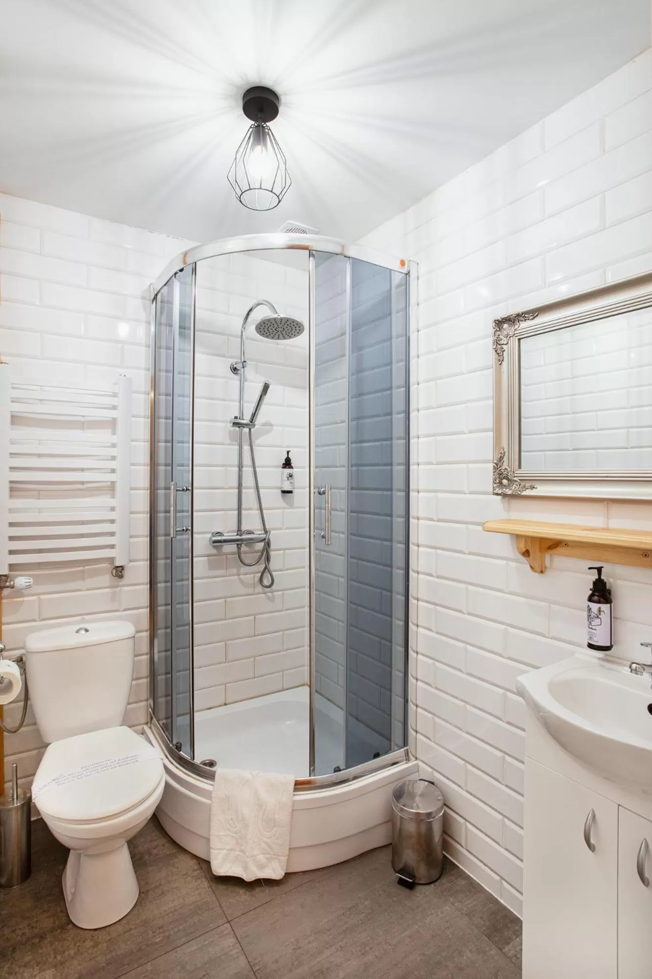 Shower in Skansen Bicz Resort