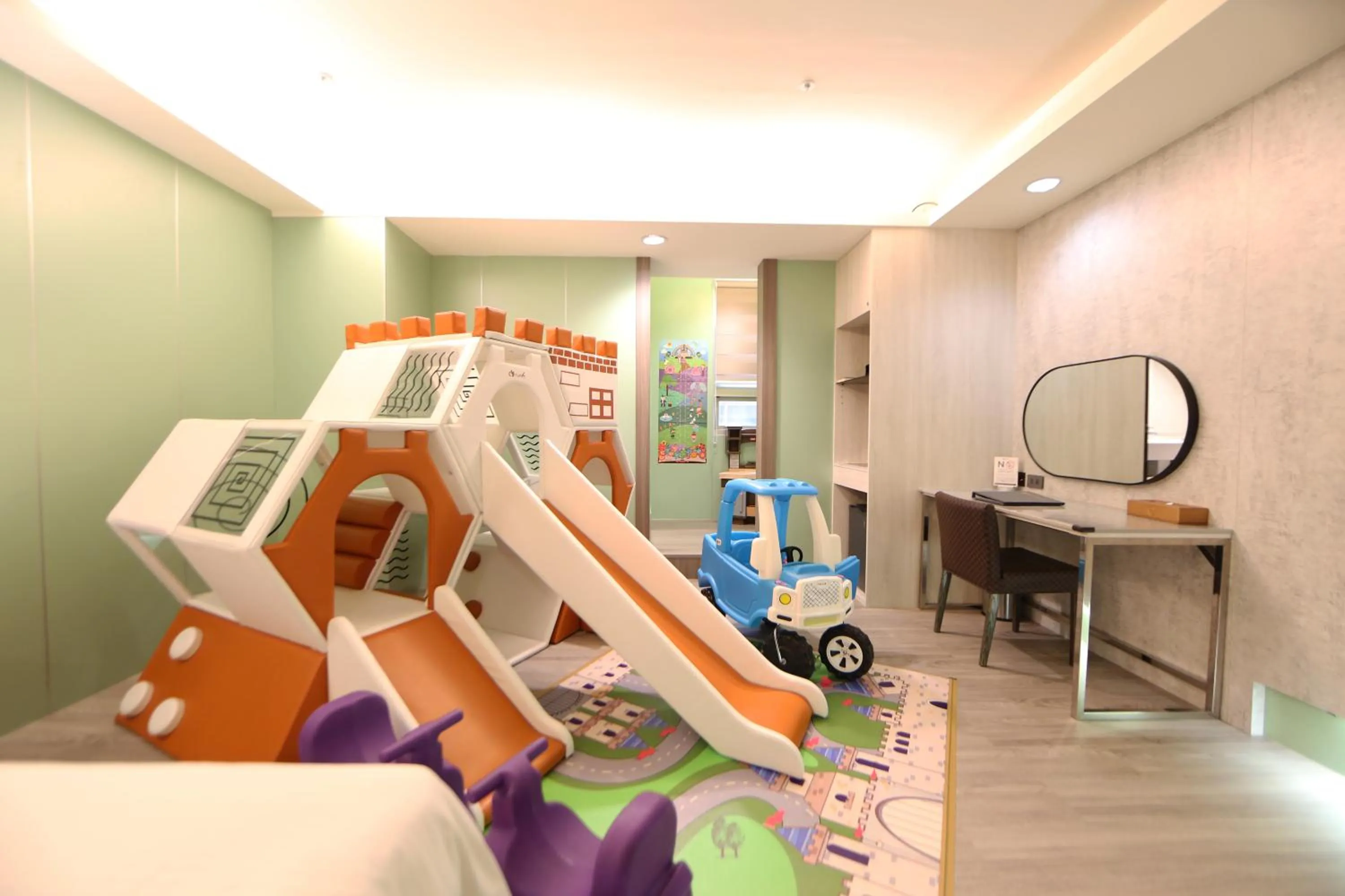 Bed in Grand Earl Hotel