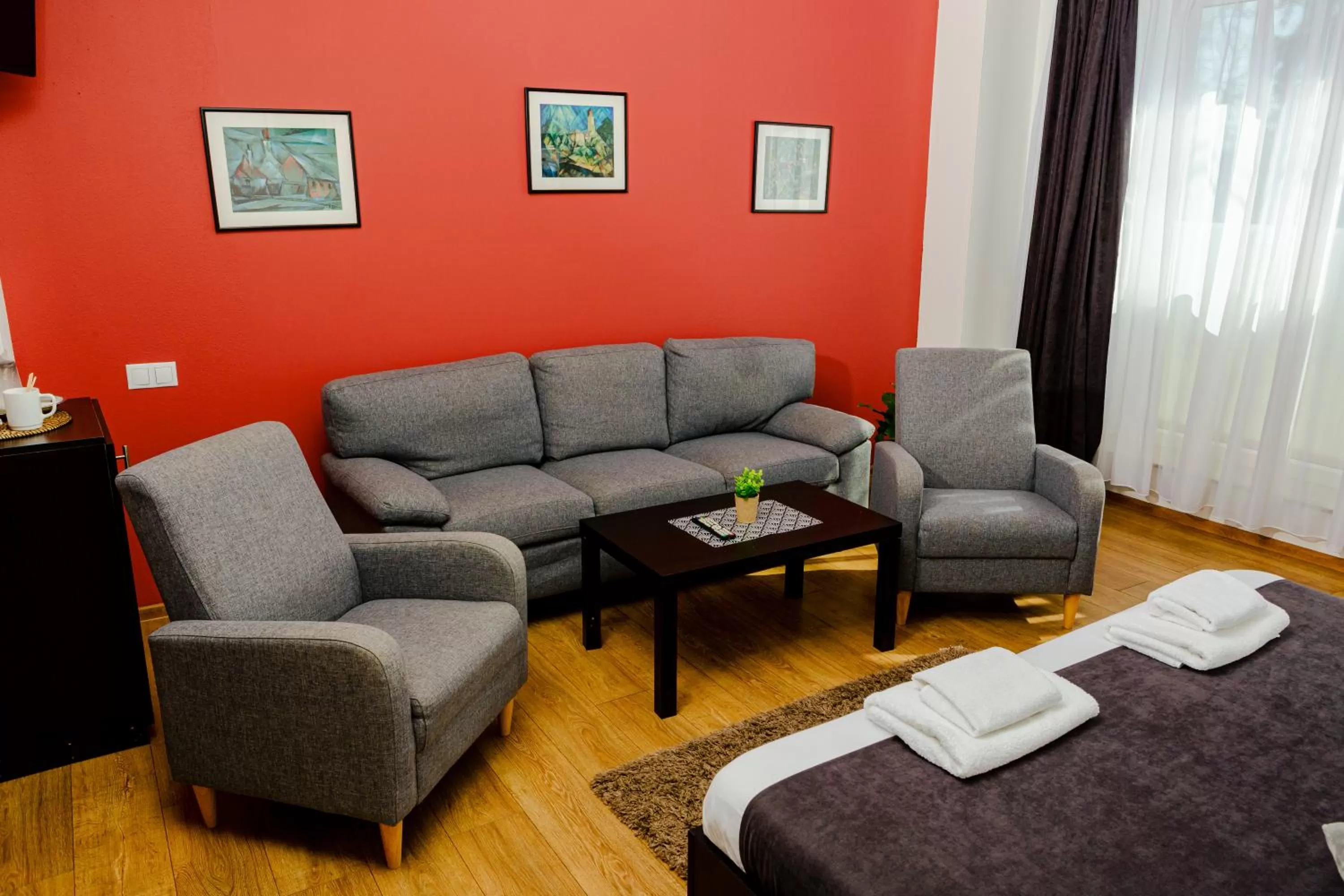 Bedroom, Seating Area in Pensiunea Pictorilor