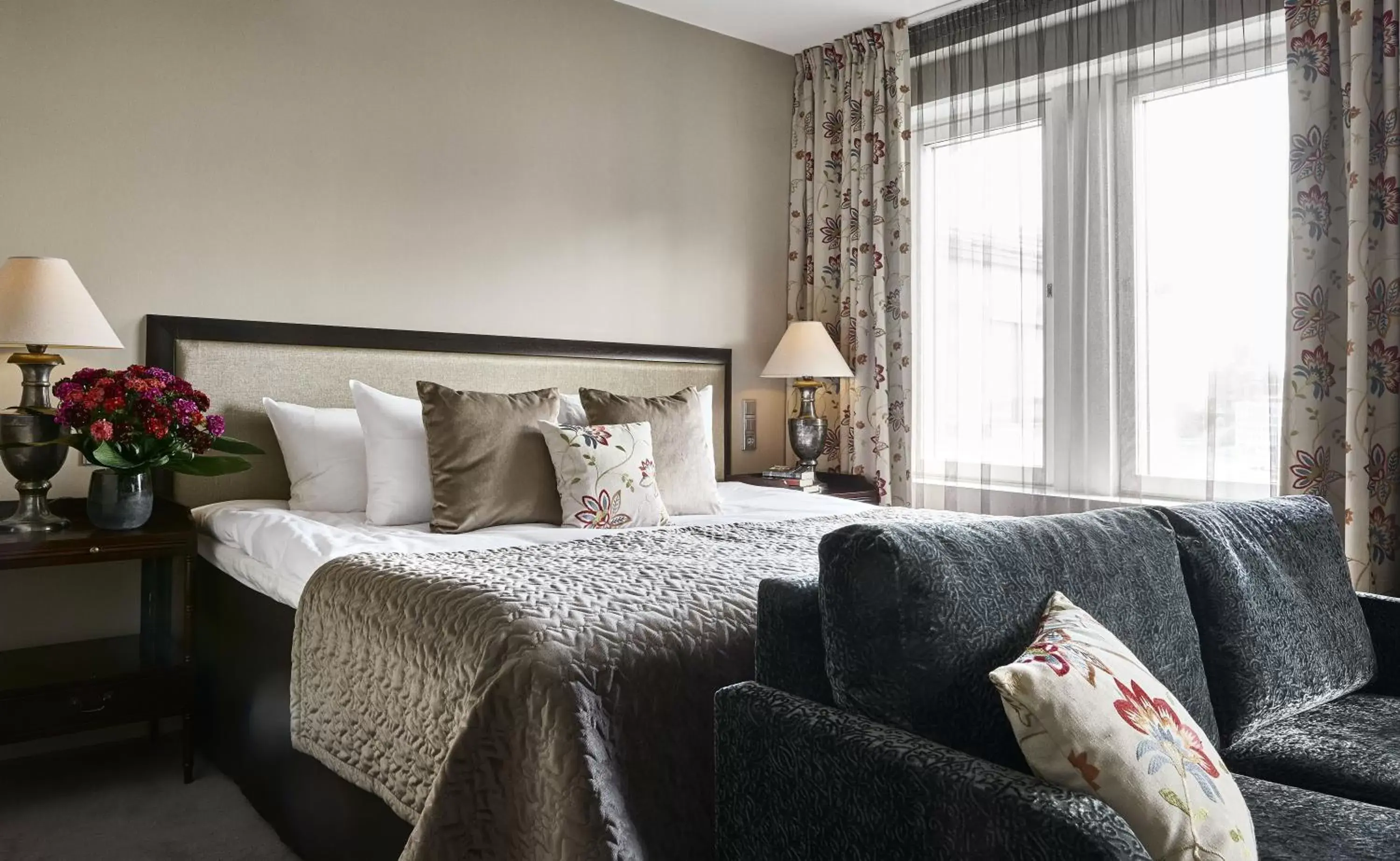 Grand Deluxe Harbor View Room - single occupancy in Hotel Haven Grand Deluxe Harbor View Room - single occupancy in Hotel Haven