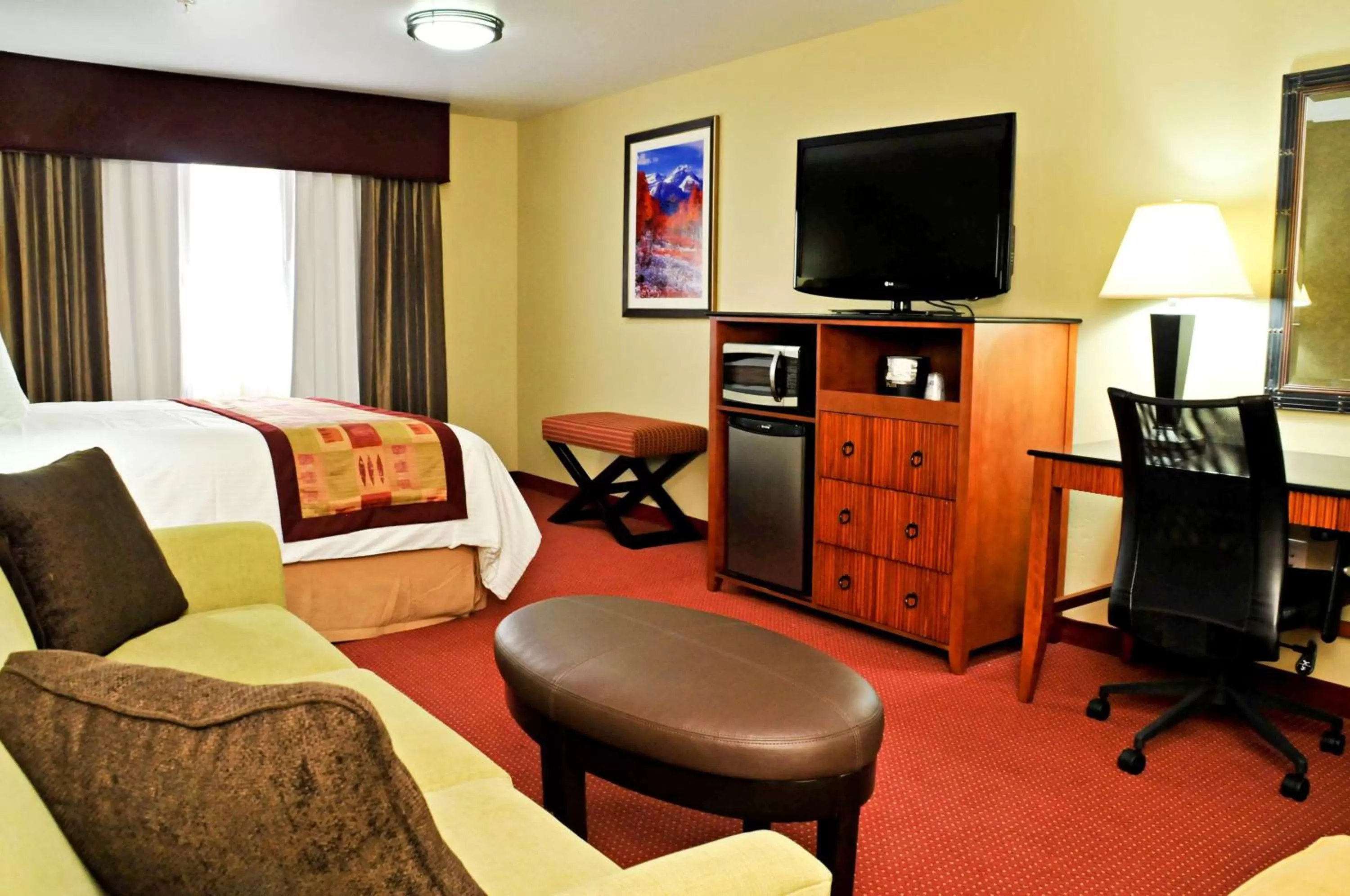 Photo of the whole room, Bed in Best Western Plus Layton Park Hotel