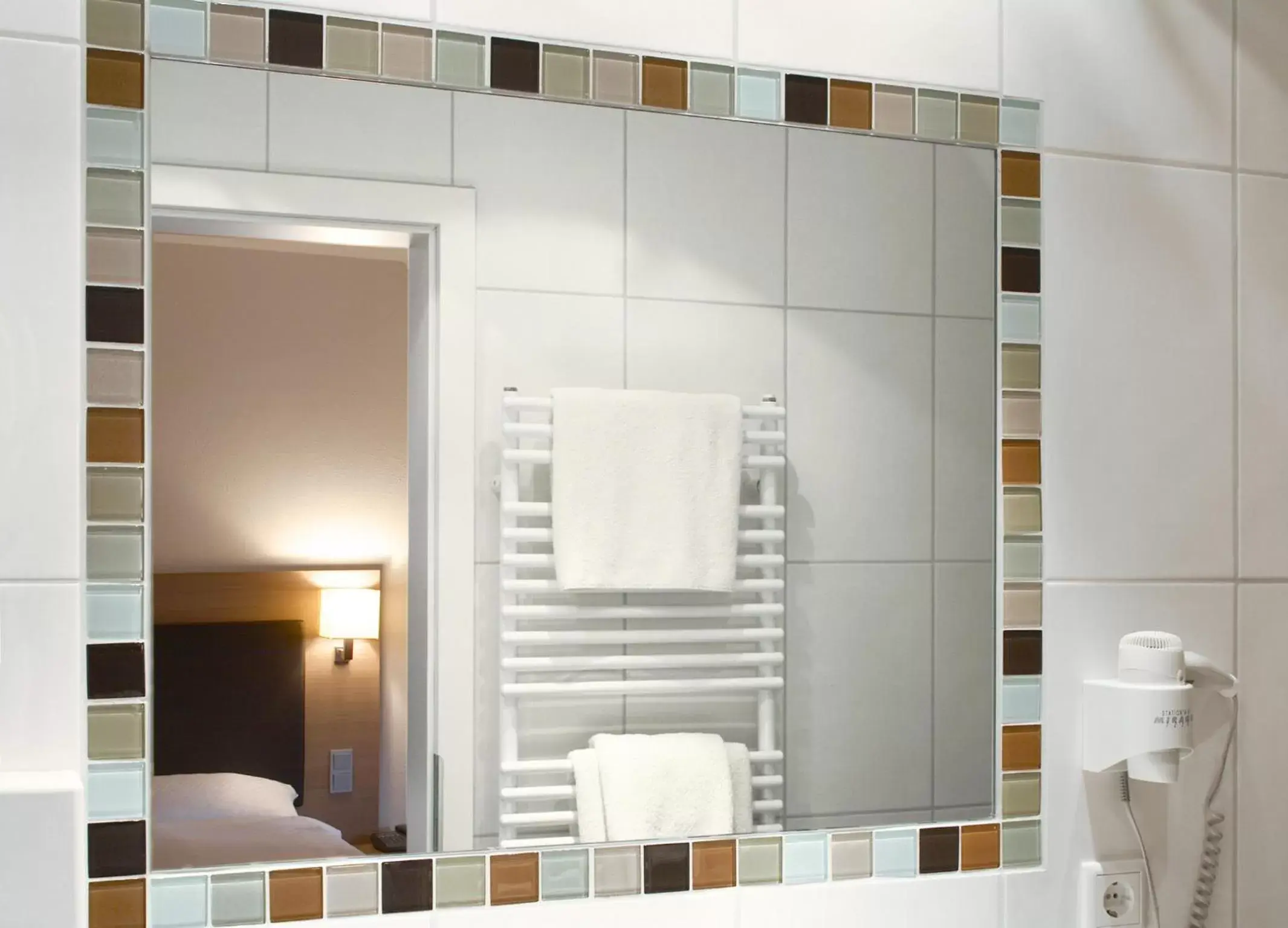 Triple Room in Hotel Weisses Ross Triple Room in Hotel Weisses Ross