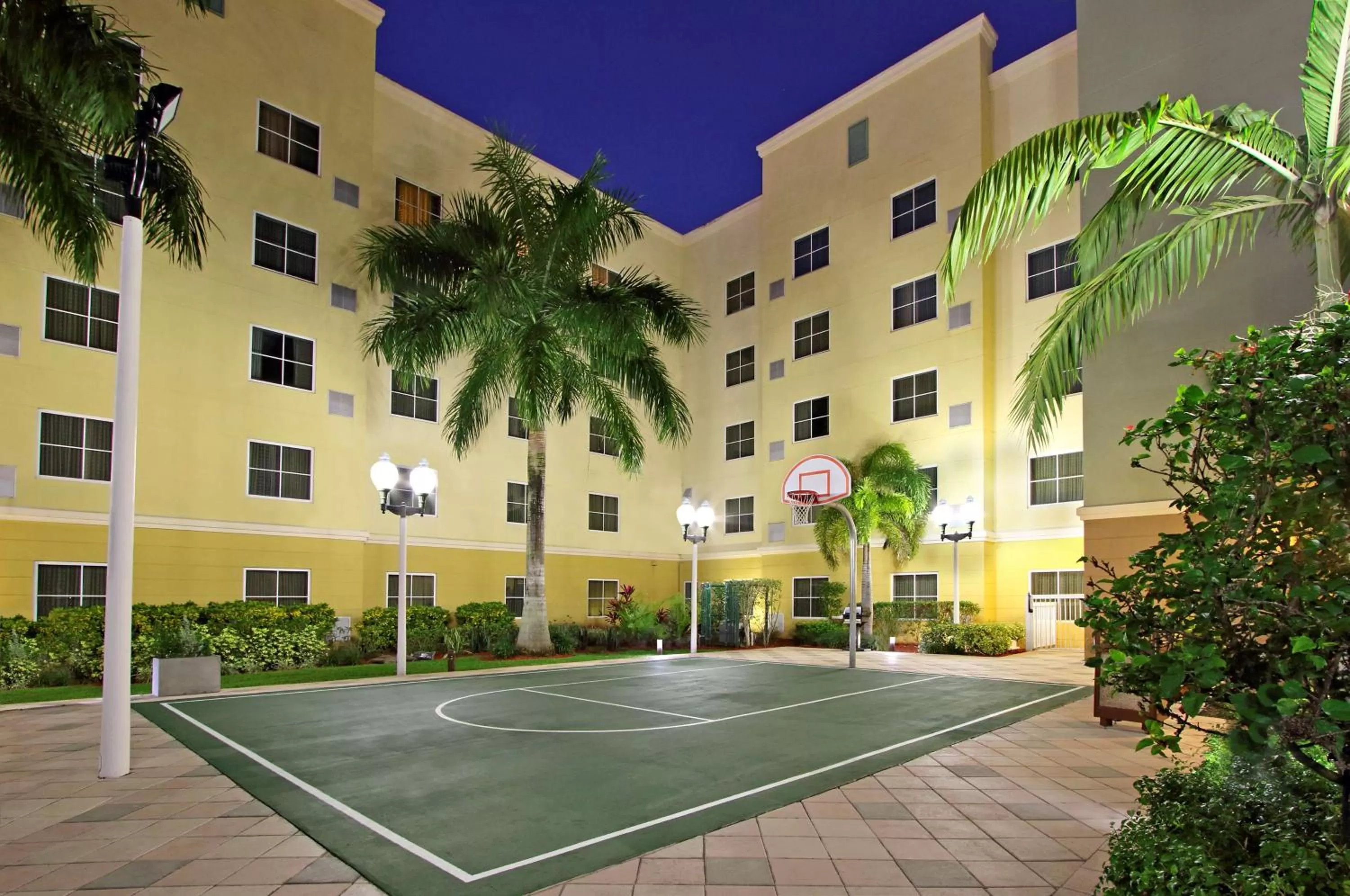 Sports in Homewood Suites by Hilton Miami - Airport West