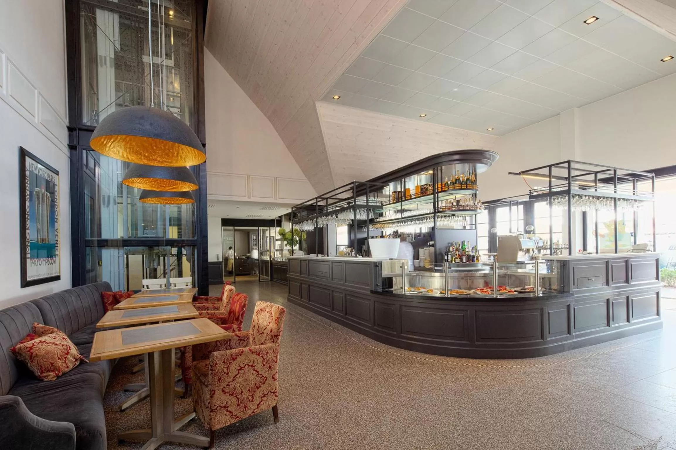 Restaurant/places to eat in De Lindenhoeve Boutique Hotel