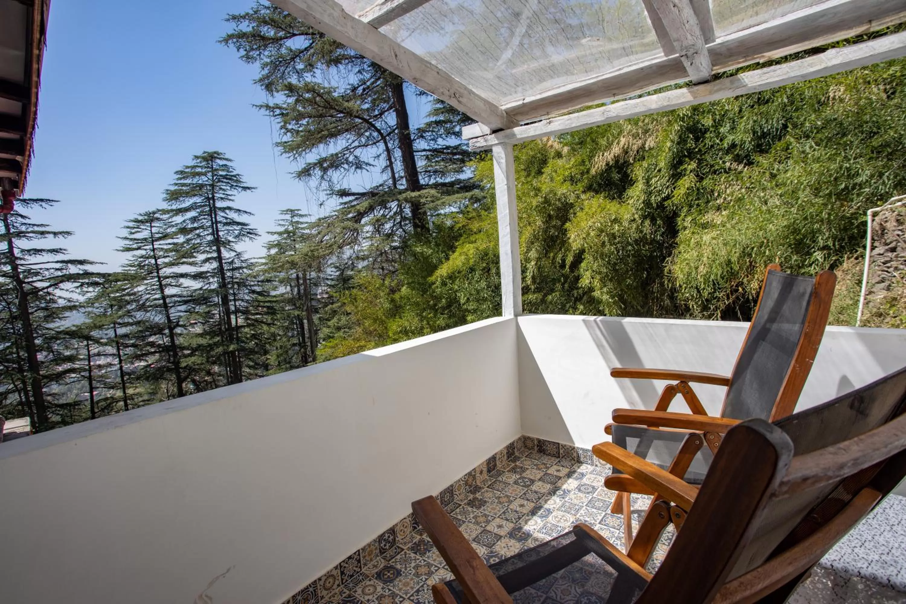Balcony/Terrace in Seclude Shimla, Taraview