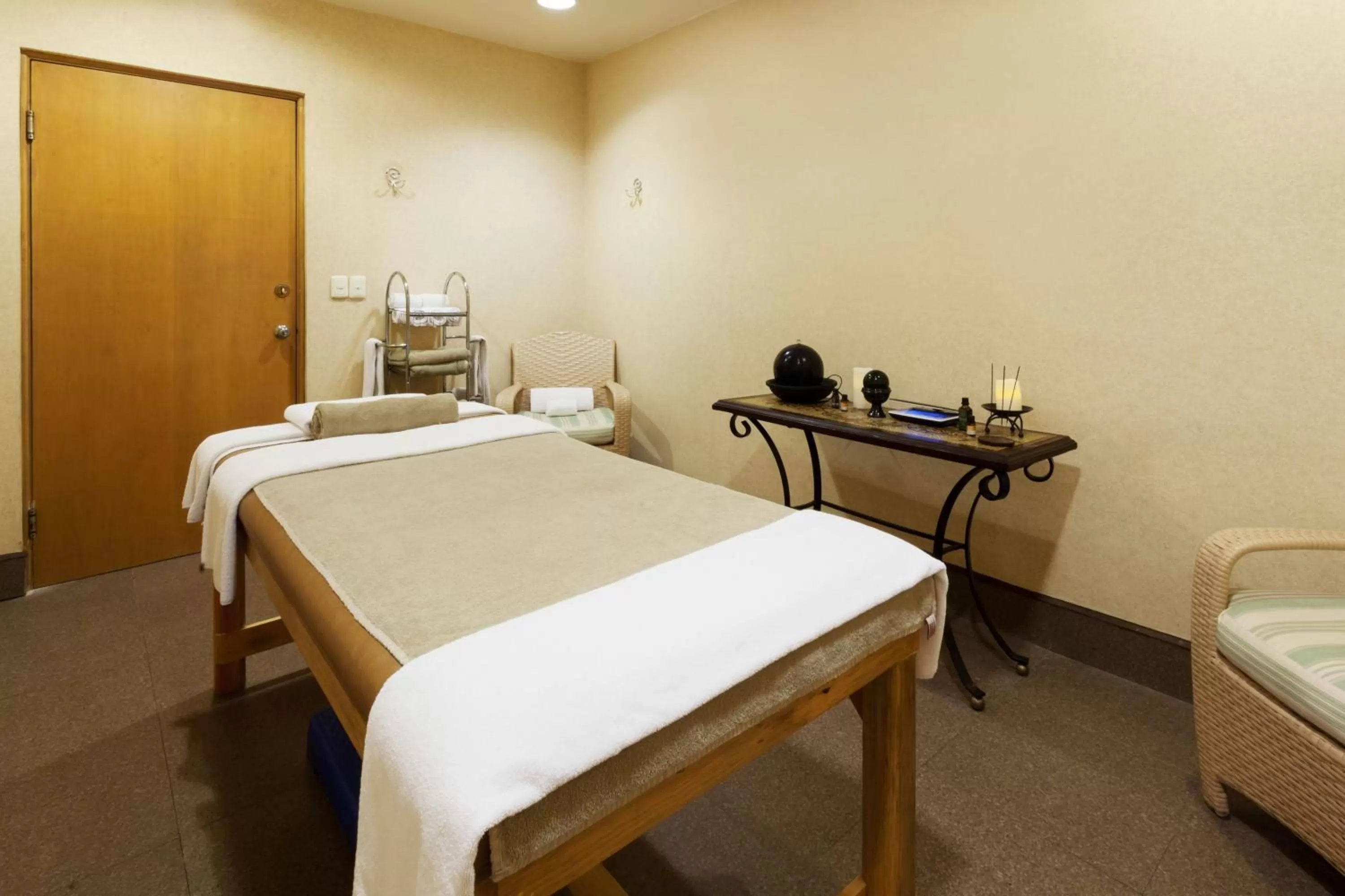 Spa and wellness centre/facilities in Crowne Plaza Torreon by IHG