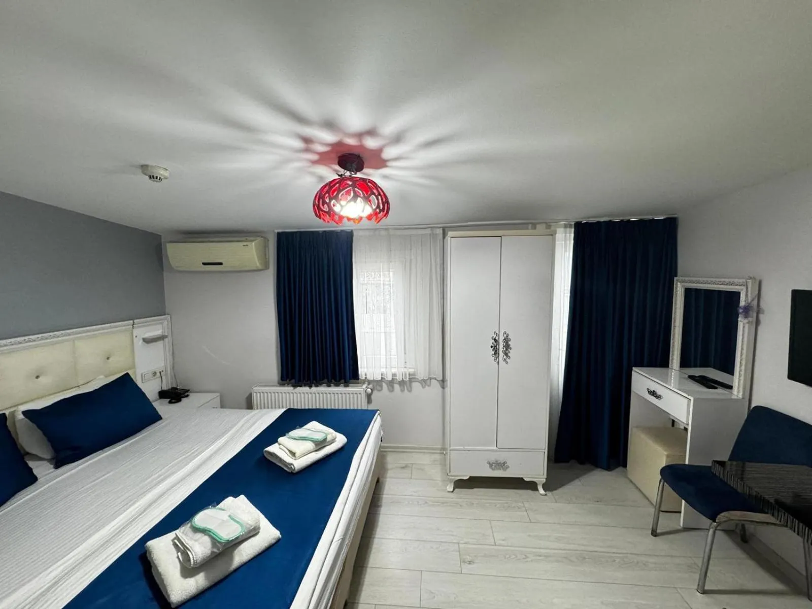 Bedroom, Bed in Taksim Istiklal Suites
