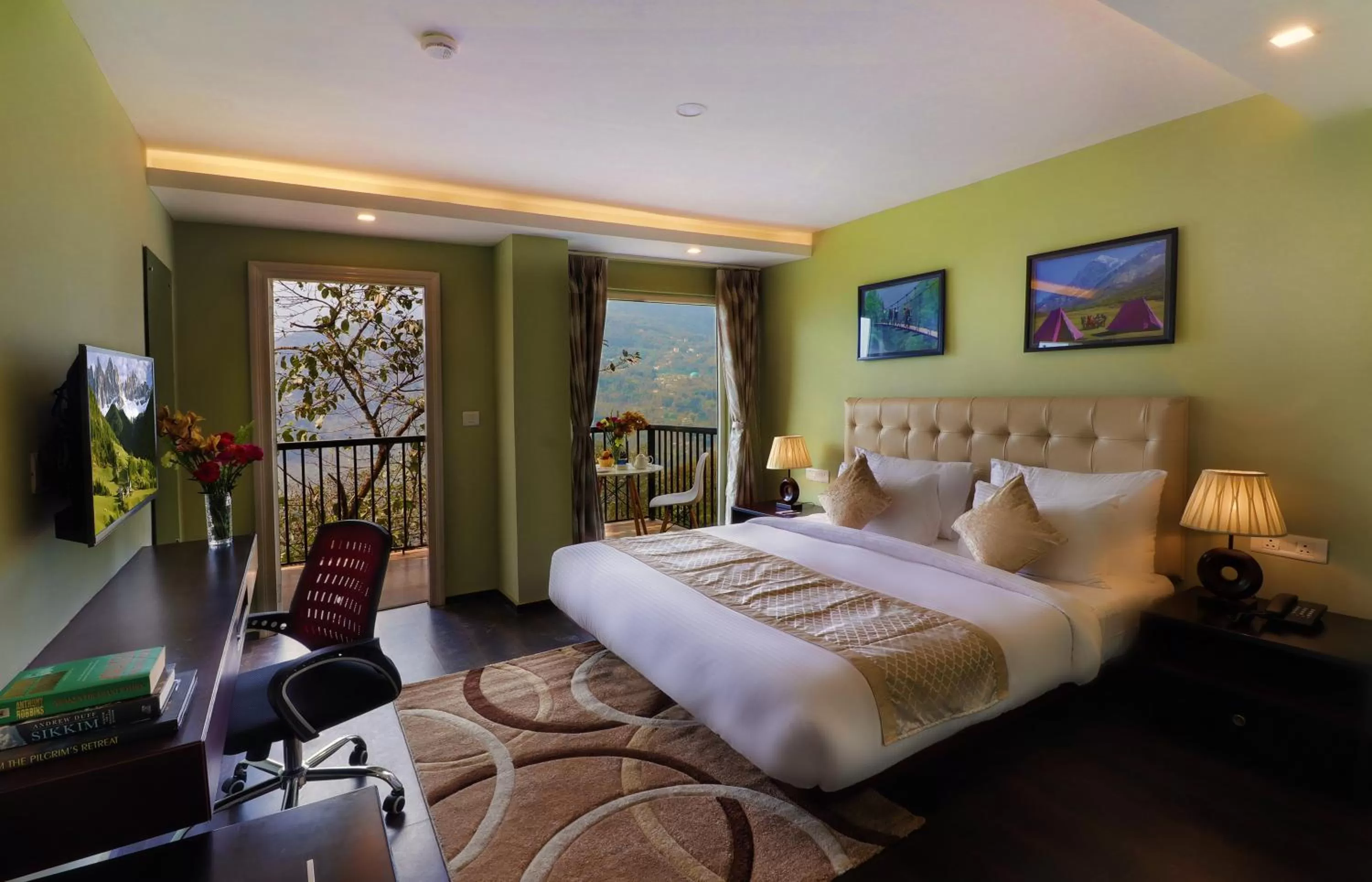 View (from property/room), Bed in Five Gangtok