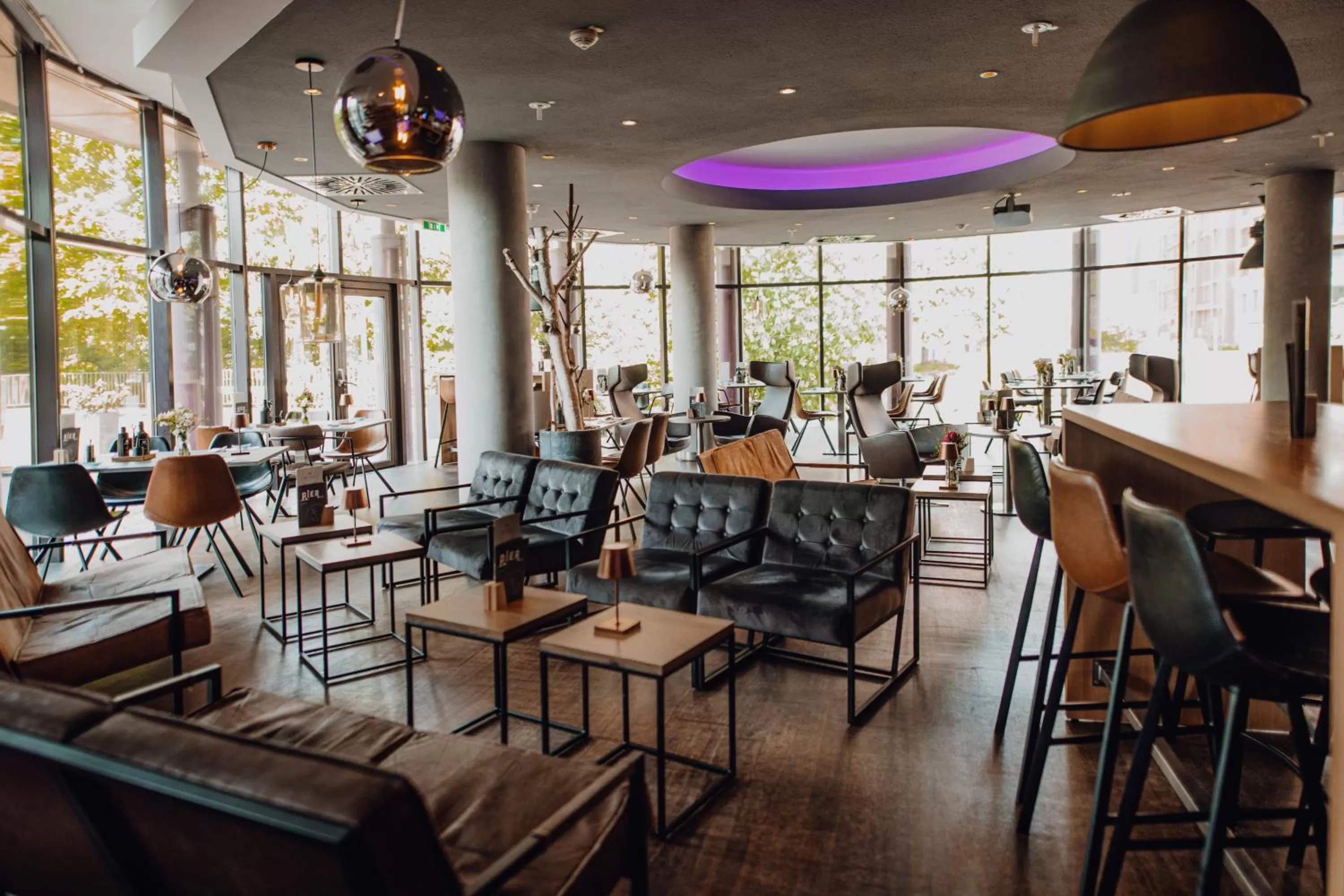 Restaurant/places to eat in Mercure Hotel Hamburg City