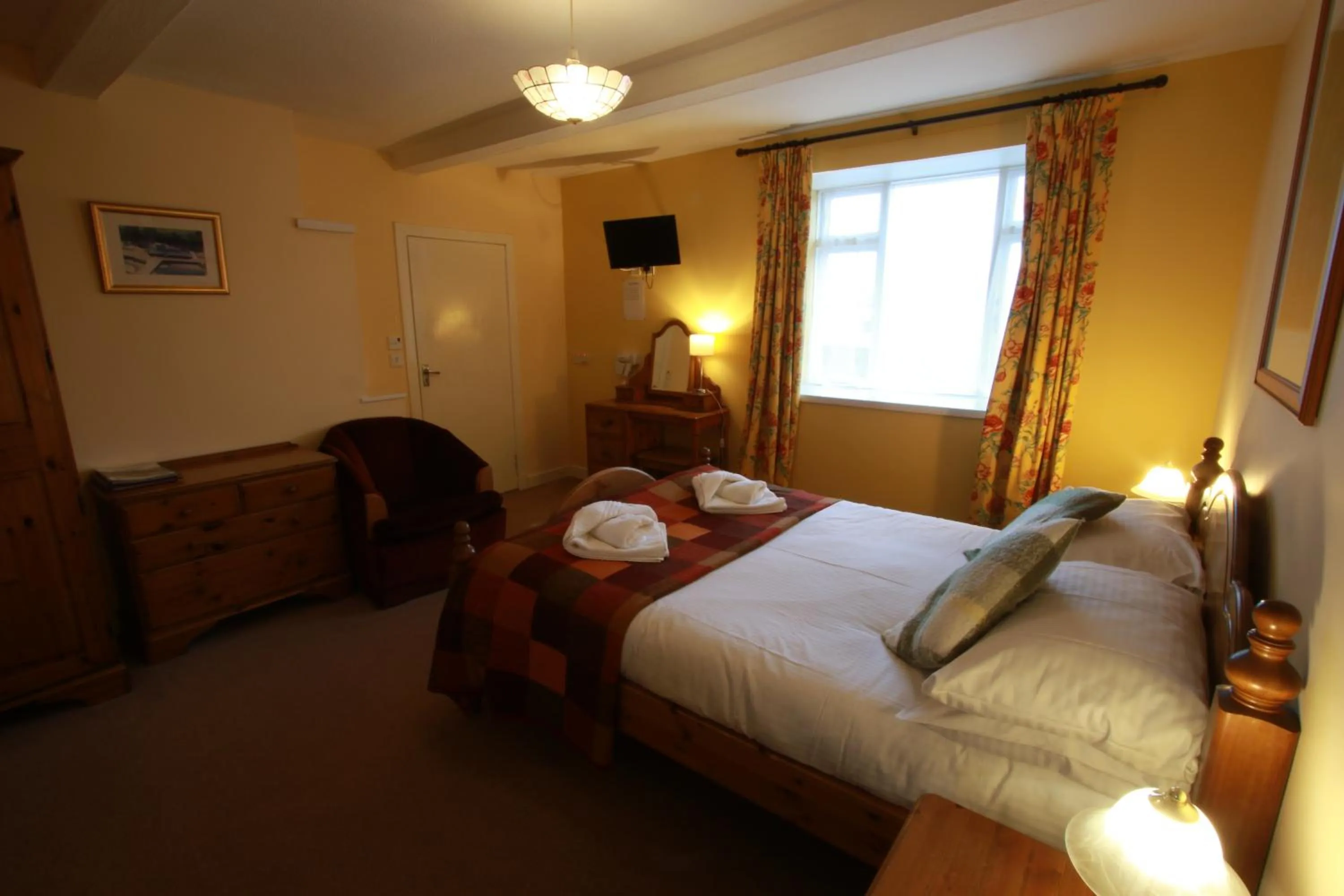 Bedroom, Bed in Inn at Ardgour