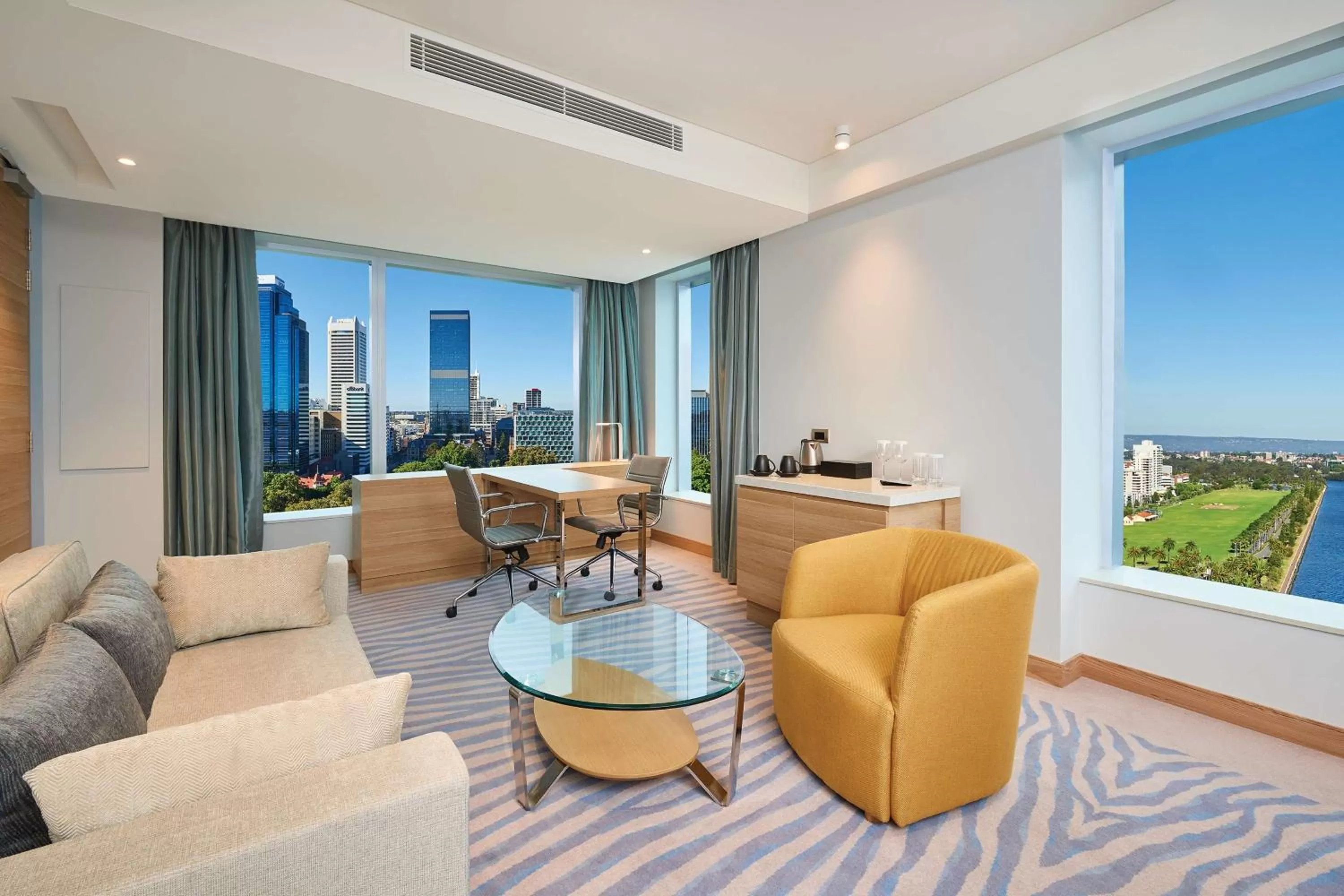 Living room in Doubletree By Hilton Perth Waterfront