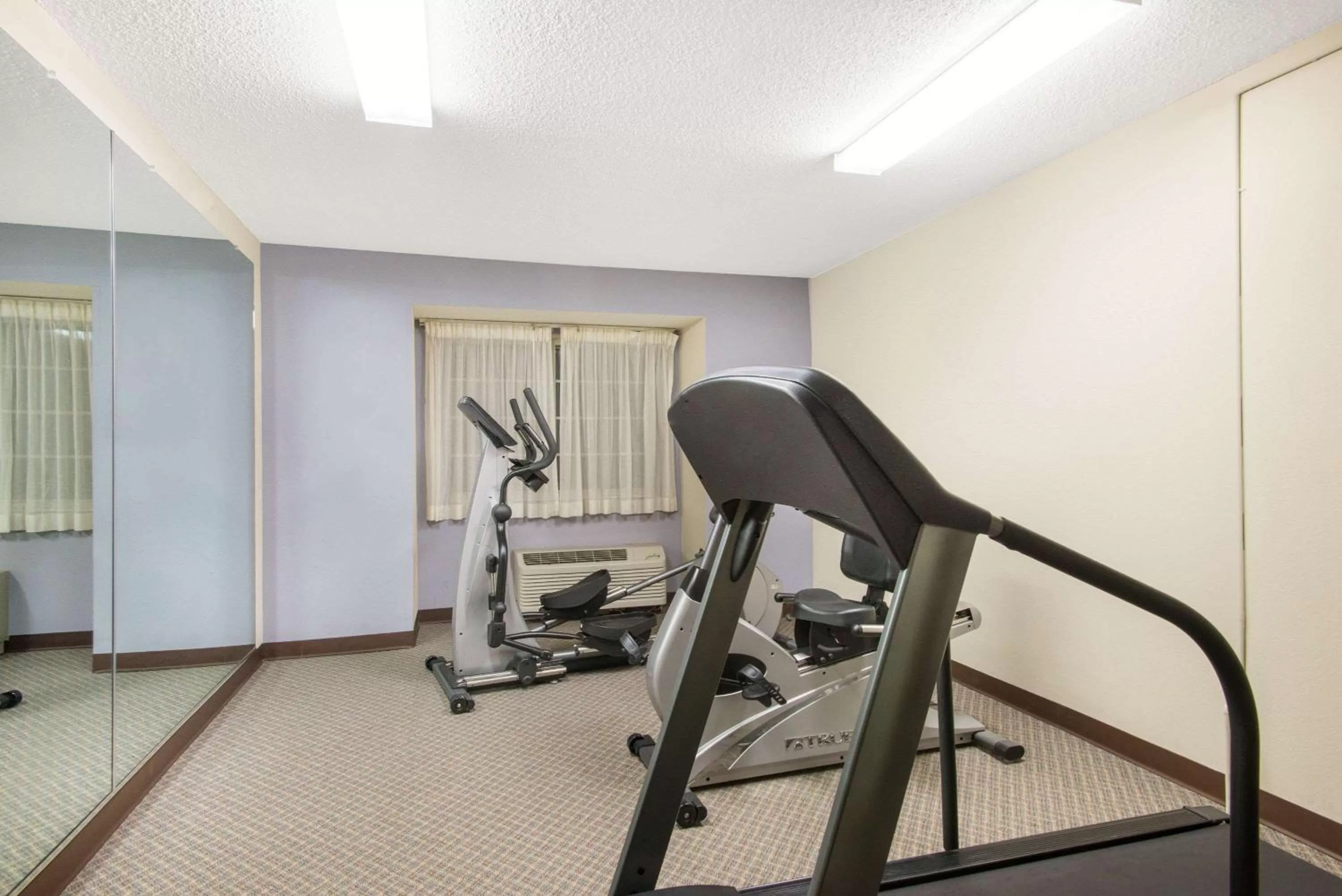 Fitness centre/facilities, Fitness Center/Facilities in Microtel Inn & Suites by Wyndham
