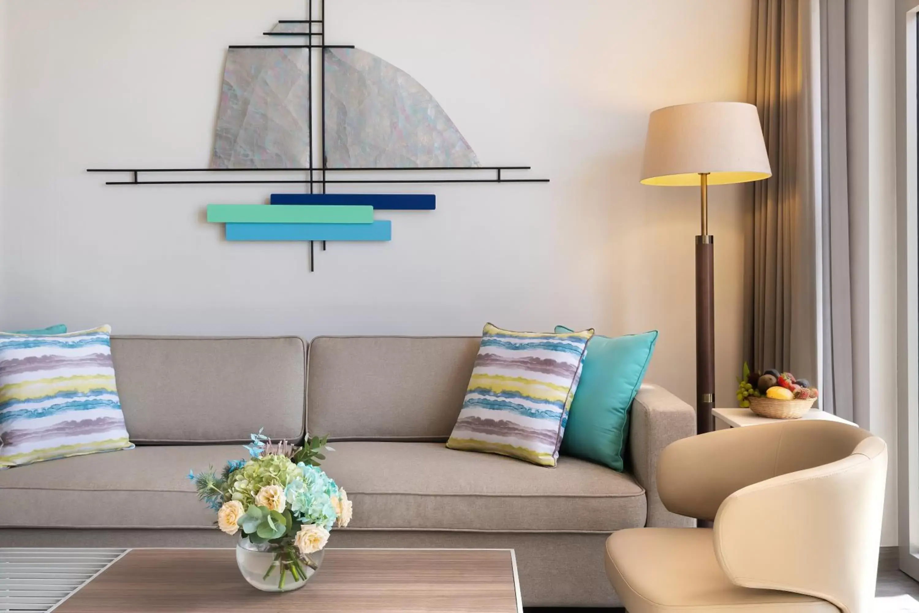 Sea View Junior Suite in JA Palm Tree Court, Dubai Sea View Junior Suite in JA Palm Tree Court, Dubai