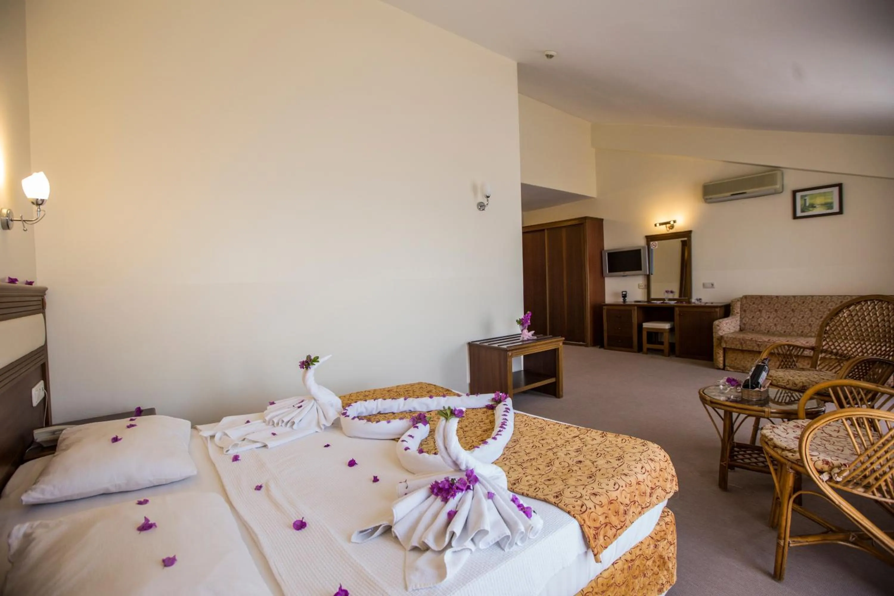 Photo of the whole room in Valeri Beach Hotel