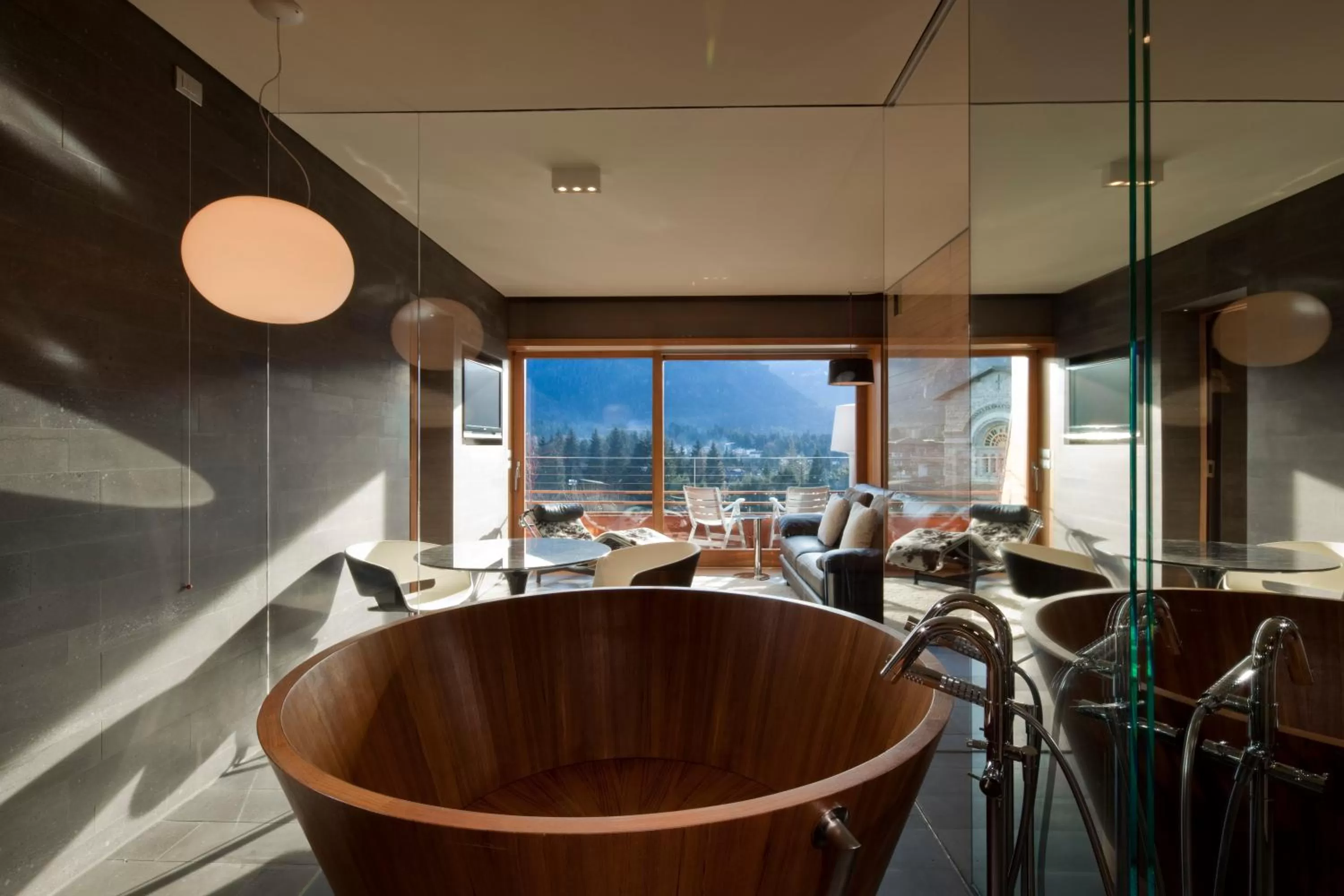 Decorative detail in Hotel Milano Alpen Resort Meeting&Spa