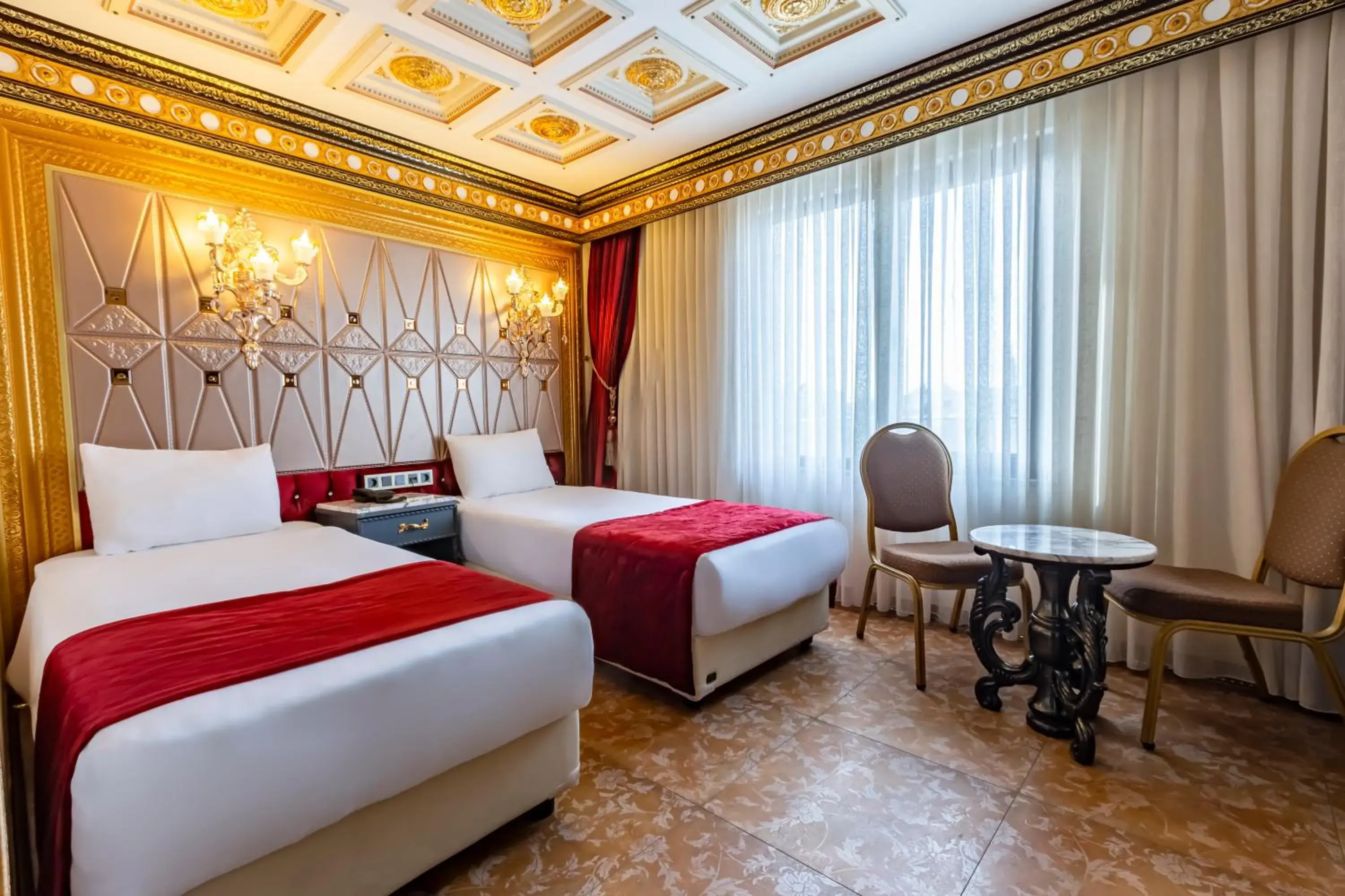 Deluxe Double or Twin Room in Laleli Blue Marmaray Hotel Deluxe Double or Twin Room in Laleli Blue Marmaray Hotel