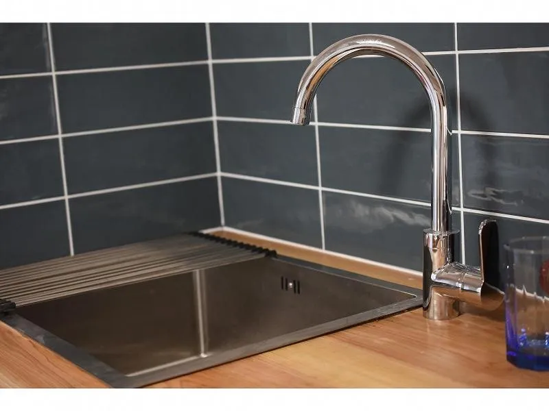 kitchen in Expected Inn