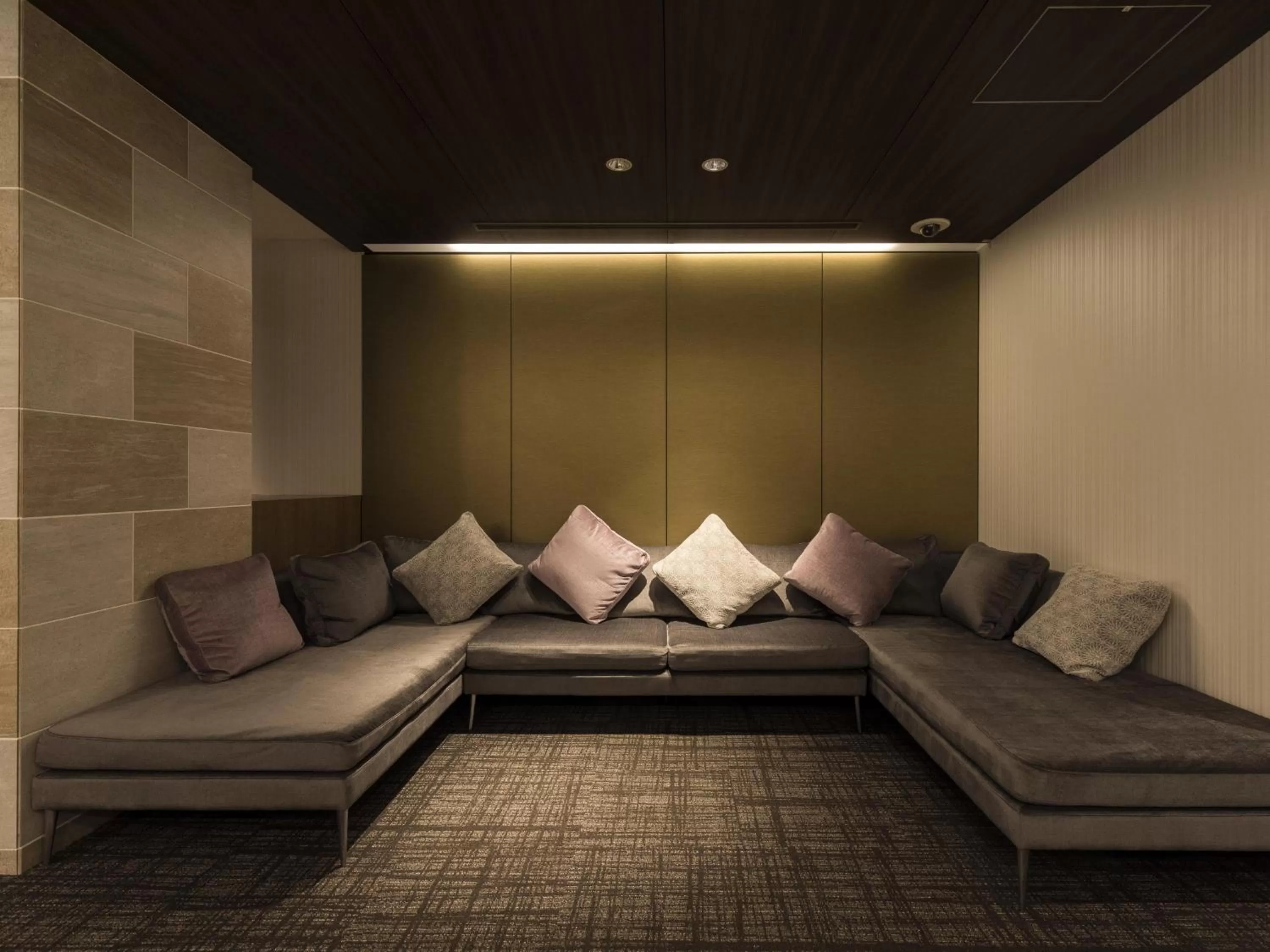 Lobby or reception in Hotel Wing International Hakata Shinkansenguchi