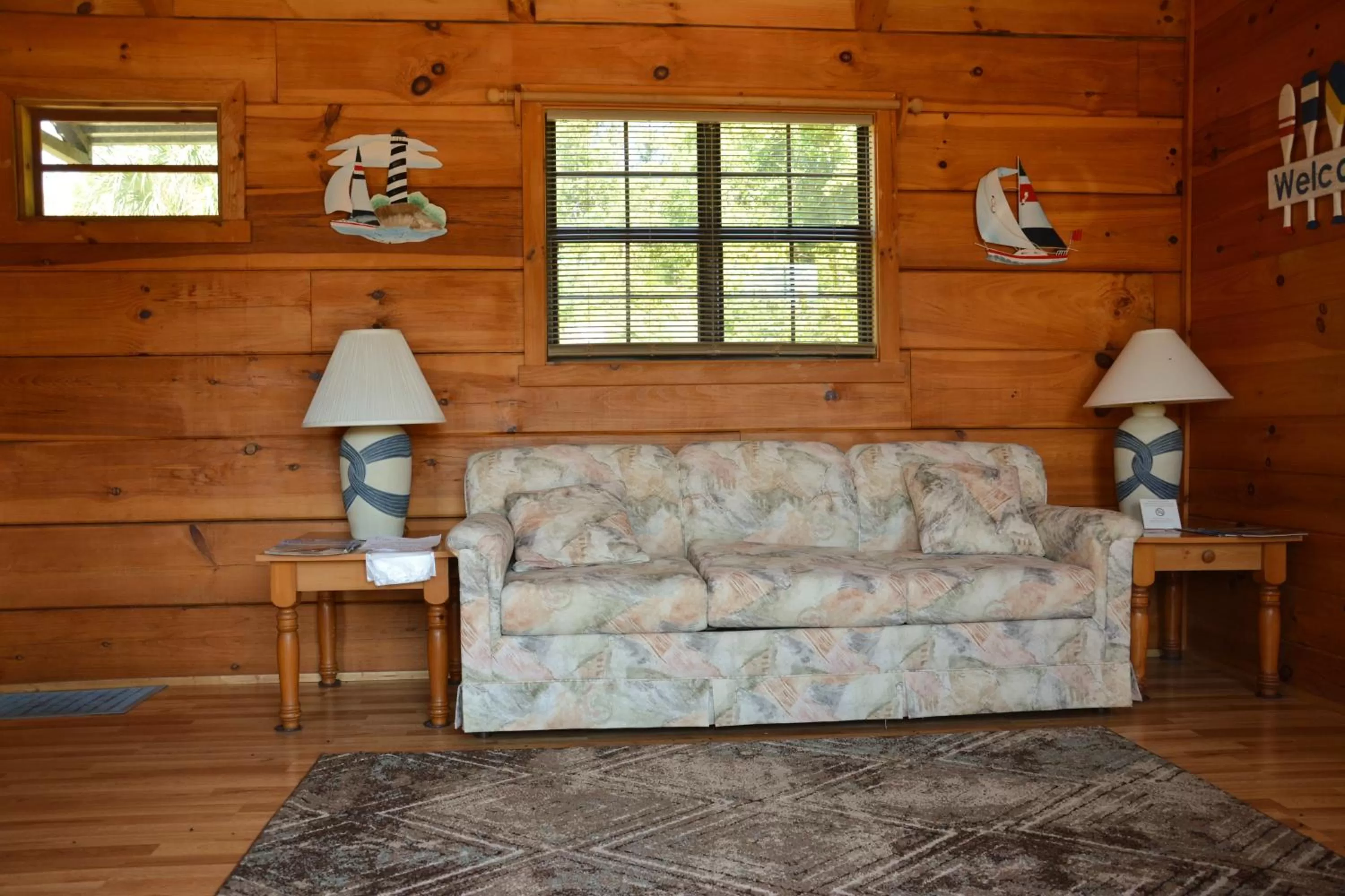 Camp Mack Lodge, Marina & RV Resort