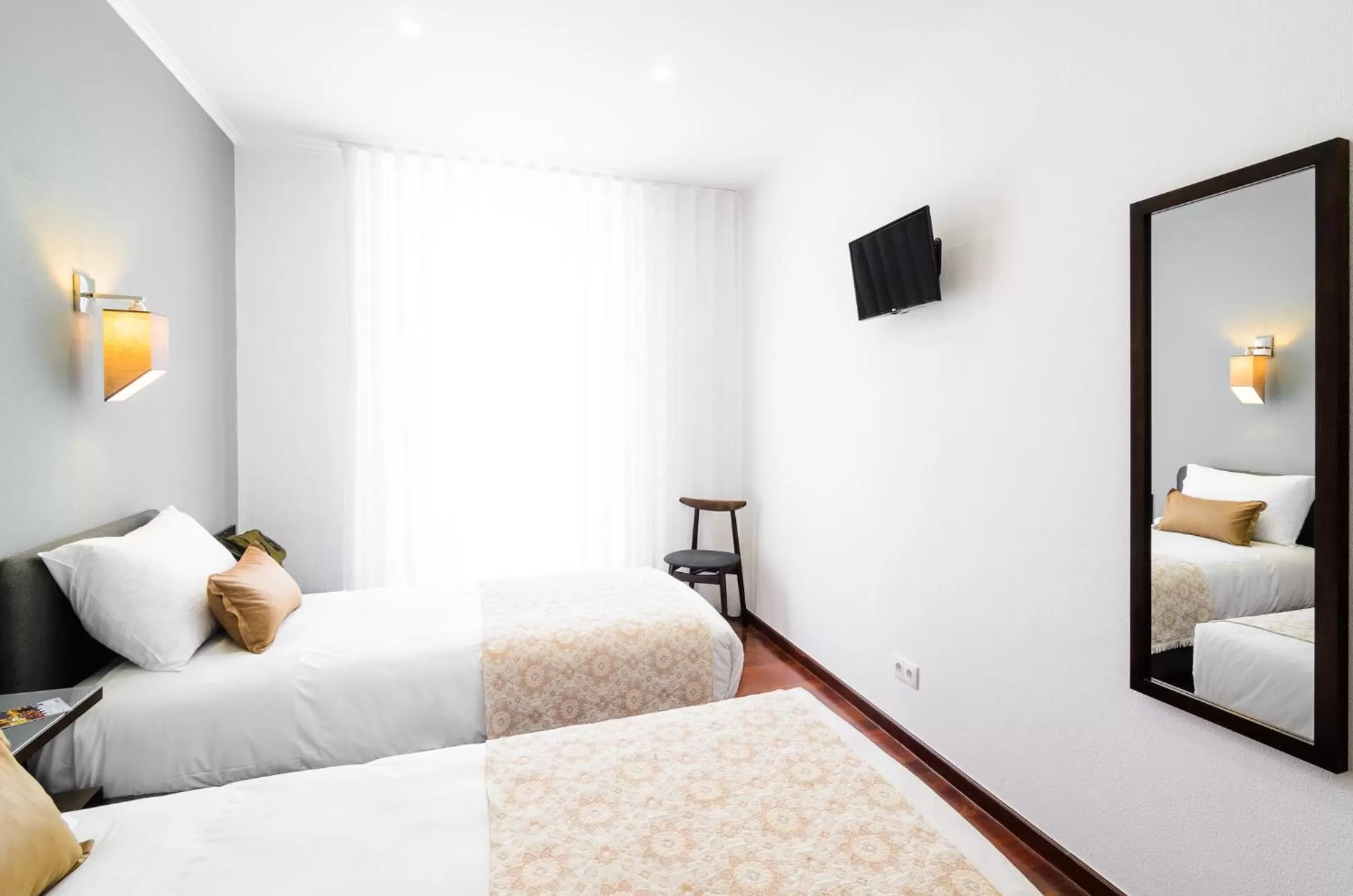 Bed in Hotel Portuense Lisboa