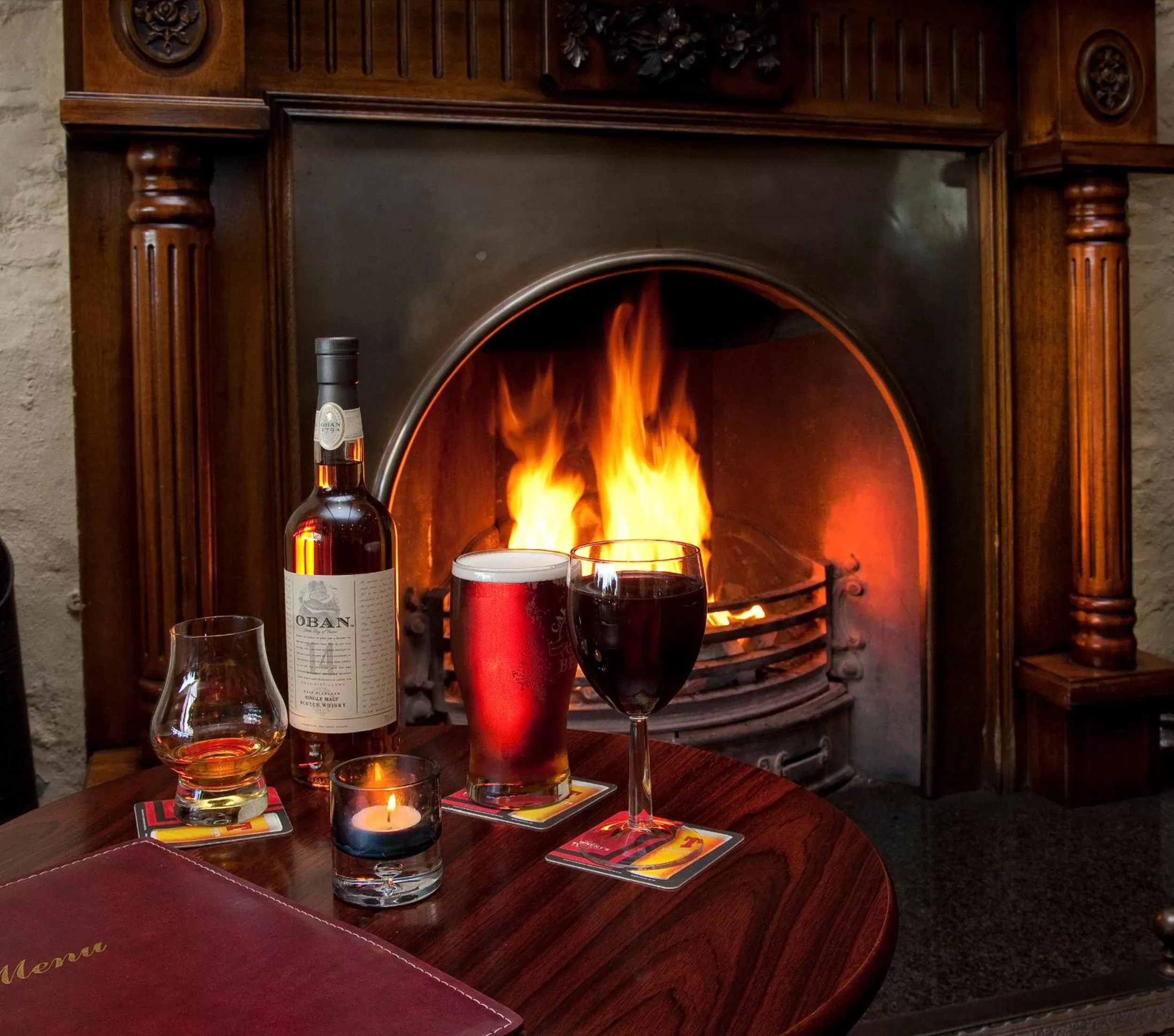Lounge or bar in Lochnell Arms Hotel