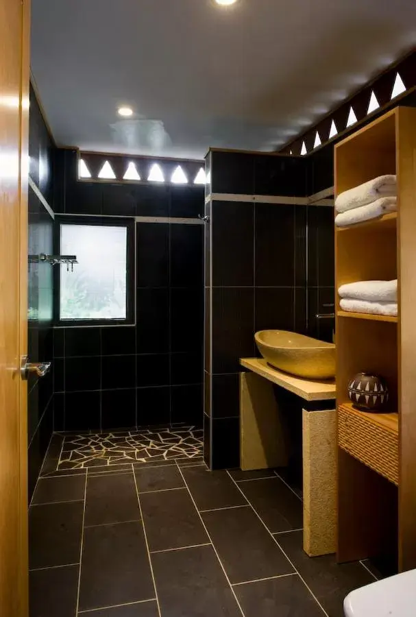 Superior Bungalow in Maitai Lapita Village Huahine Superior Bungalow in Maitai Lapita Village Huahine