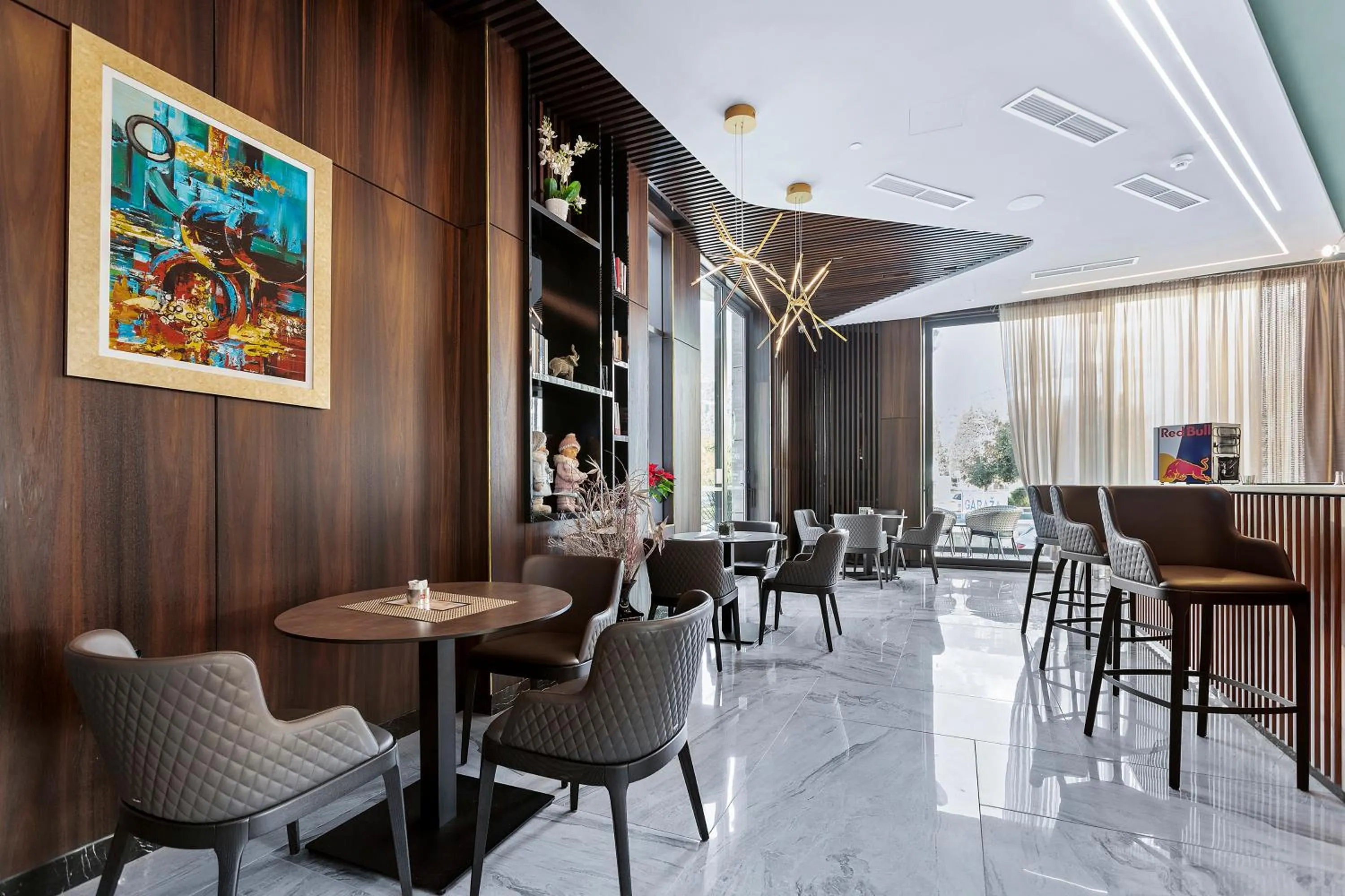 Restaurant/places to eat in Hotel Bracera