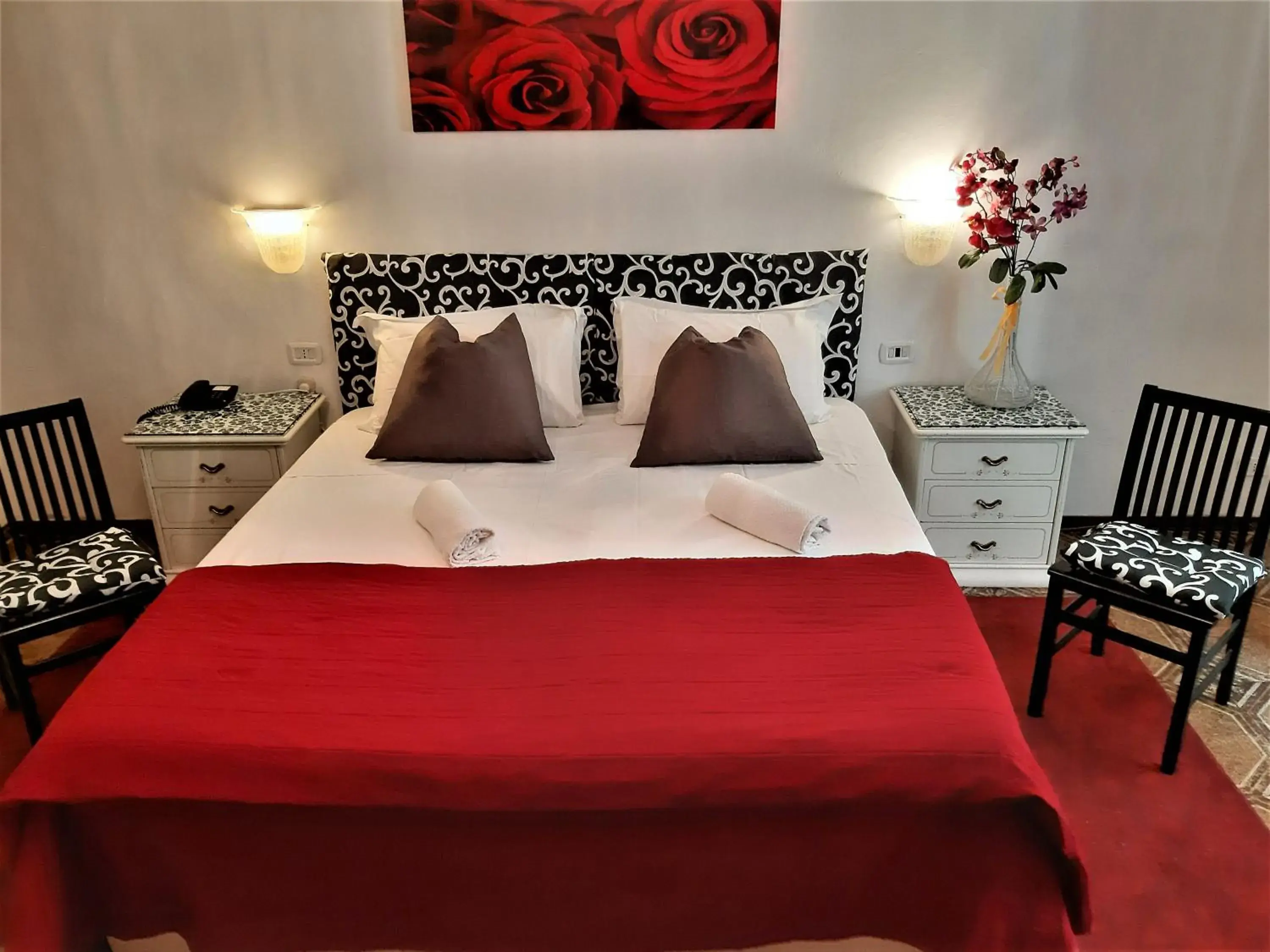 Triple Room in Hotel Victoria Triple Room in Hotel Victoria