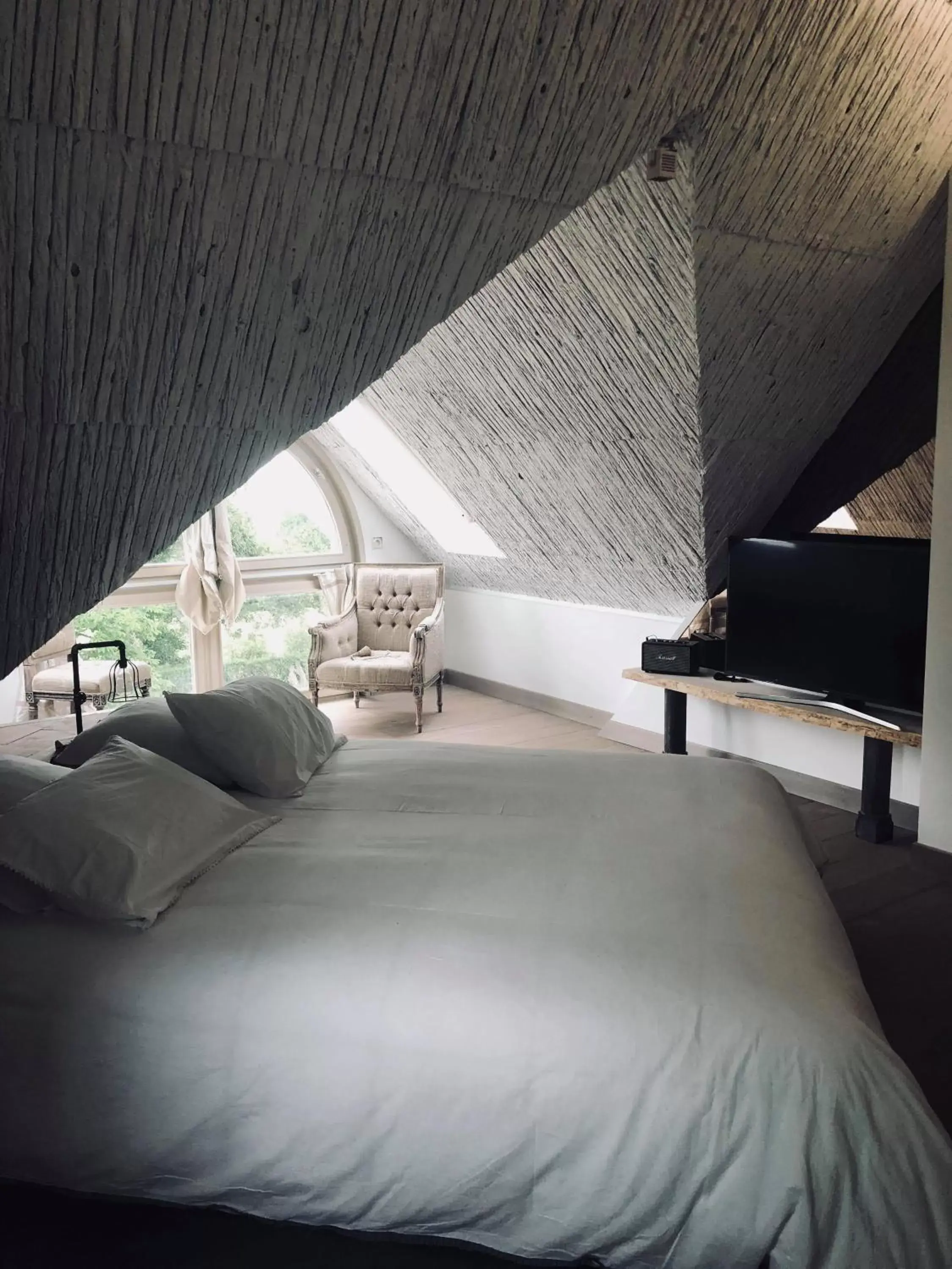 Superior King Room in L'abbaye Saint Michel Superior King Room in L'abbaye Saint Michel