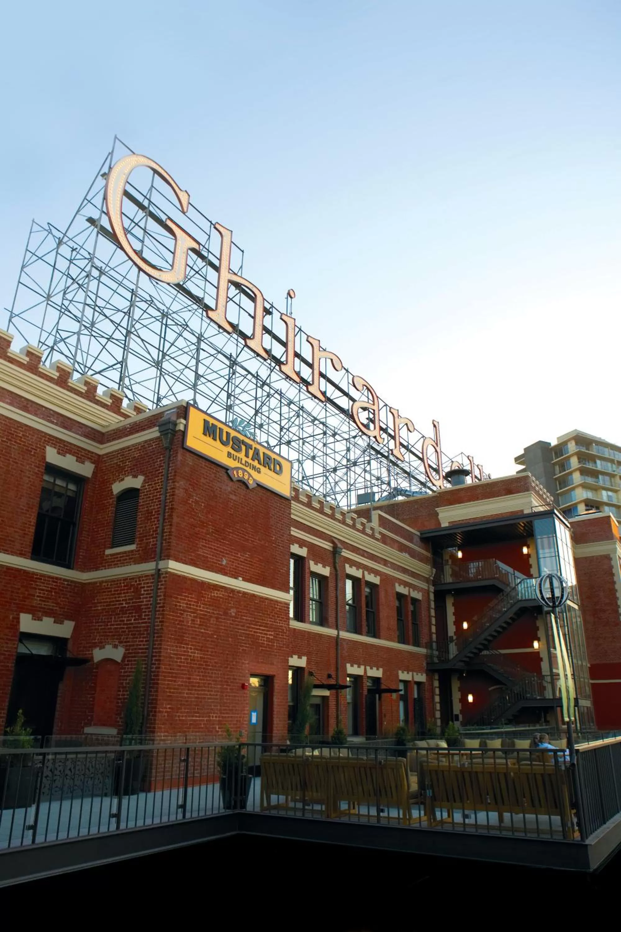 Facade/entrance in The Fairmont Heritage Place Ghirardelli Square