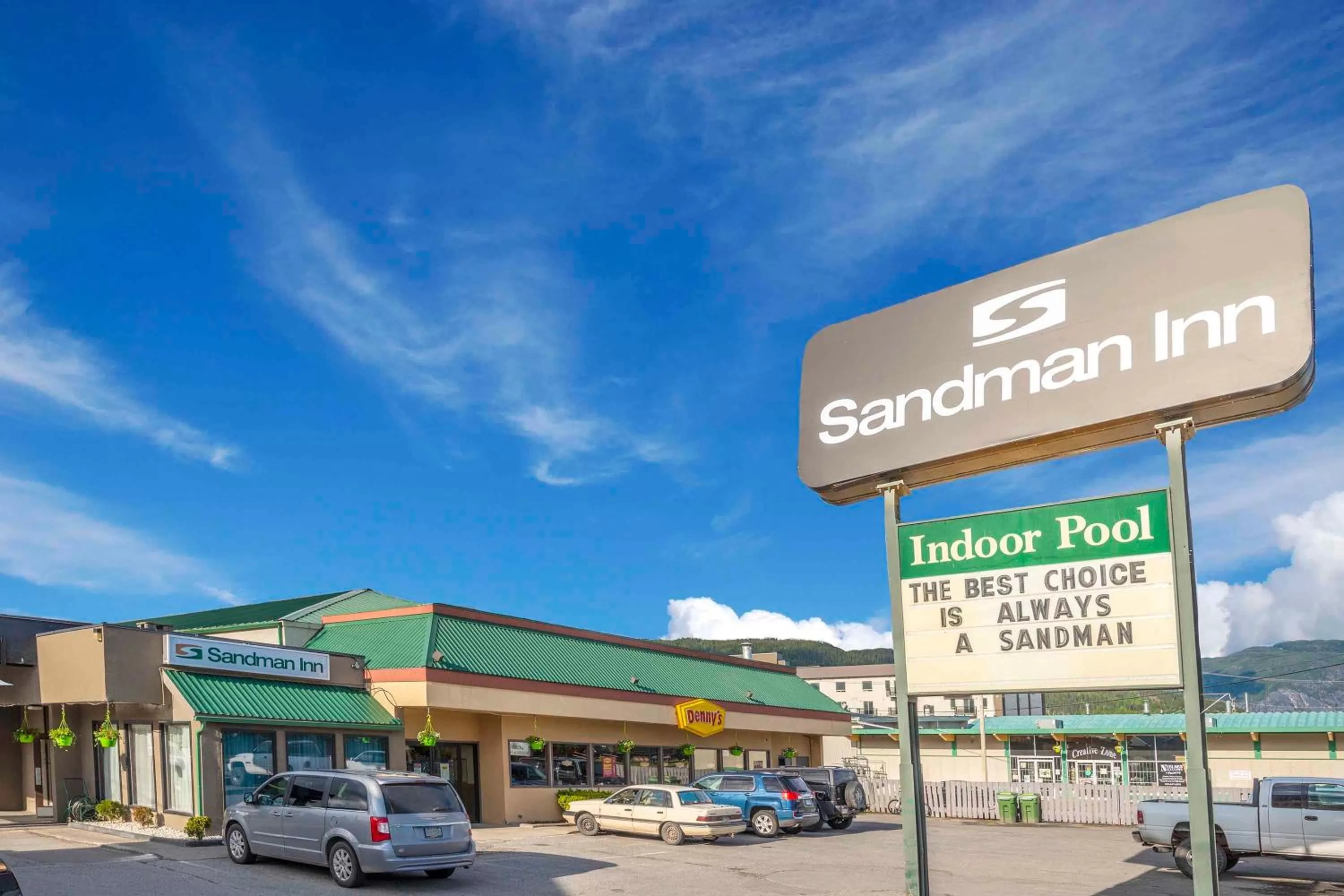 Sandman Hotel Terrace