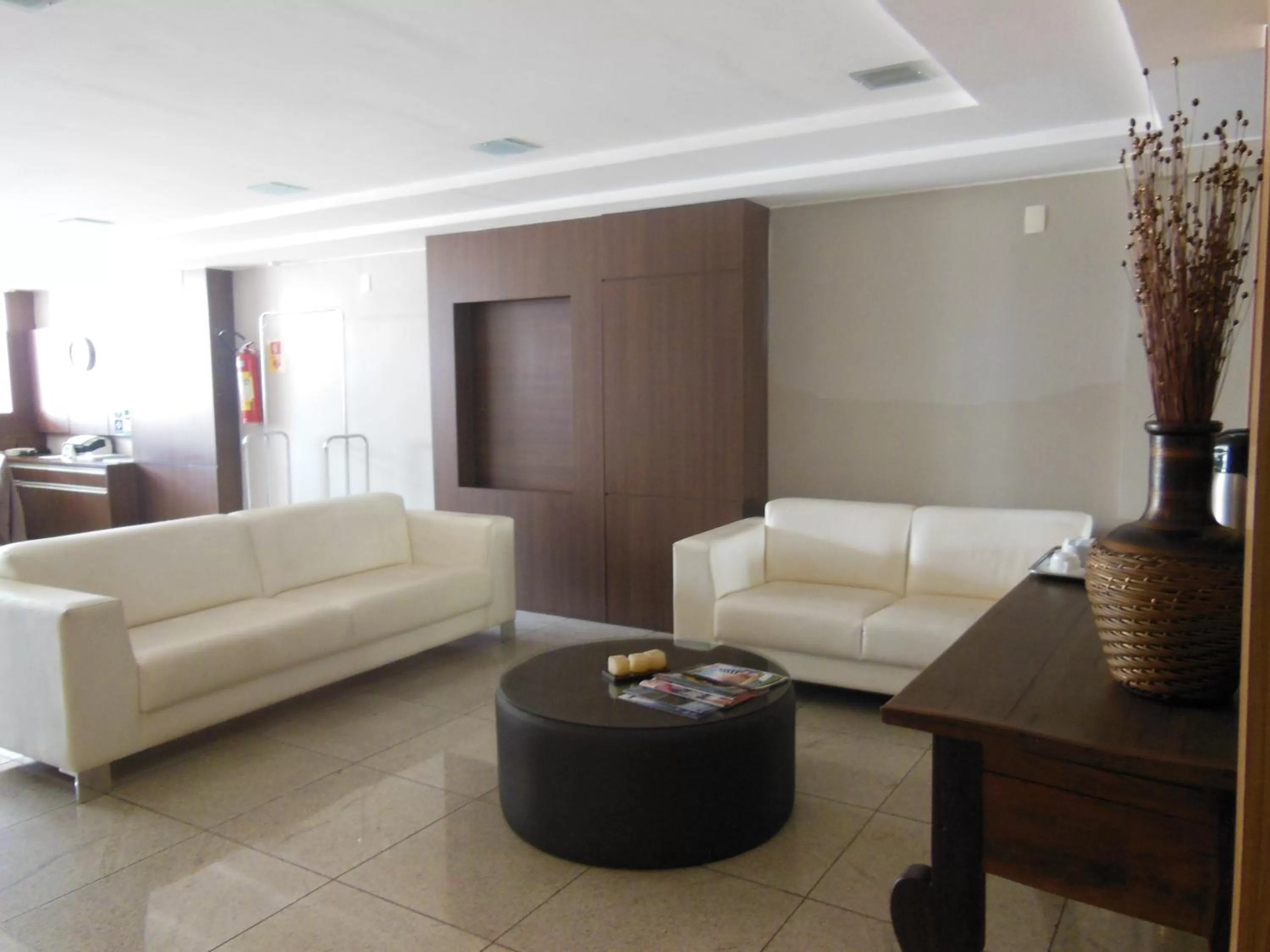 Lobby or reception, Lounge/Bar in Alfa Plaza Hotel