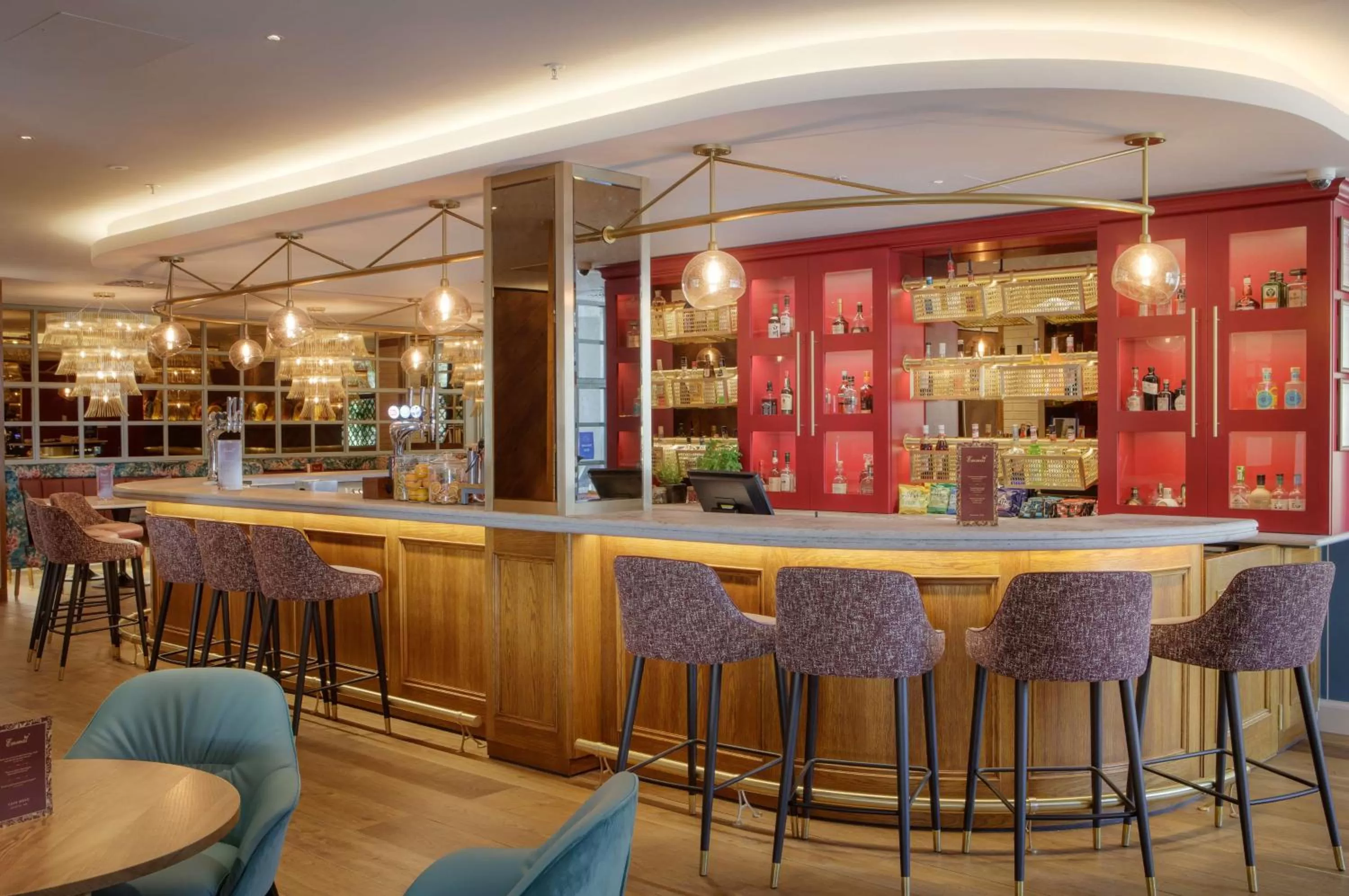 Lounge or bar in DoubleTree by Hilton Bath