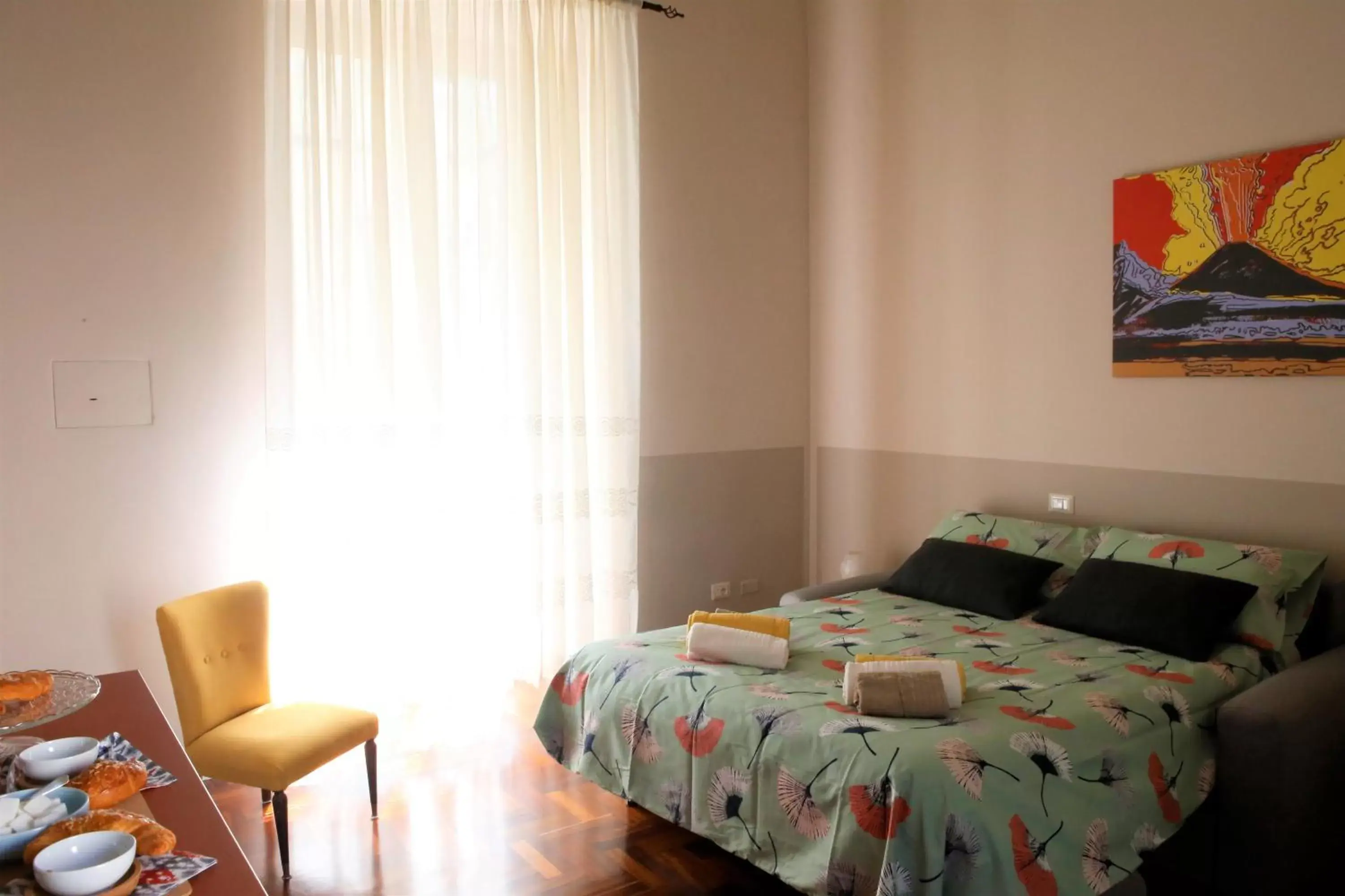 Small Double Room - single occupancy in B&B BiNARIO39 Small Double Room - single occupancy in B&B BiNARIO39