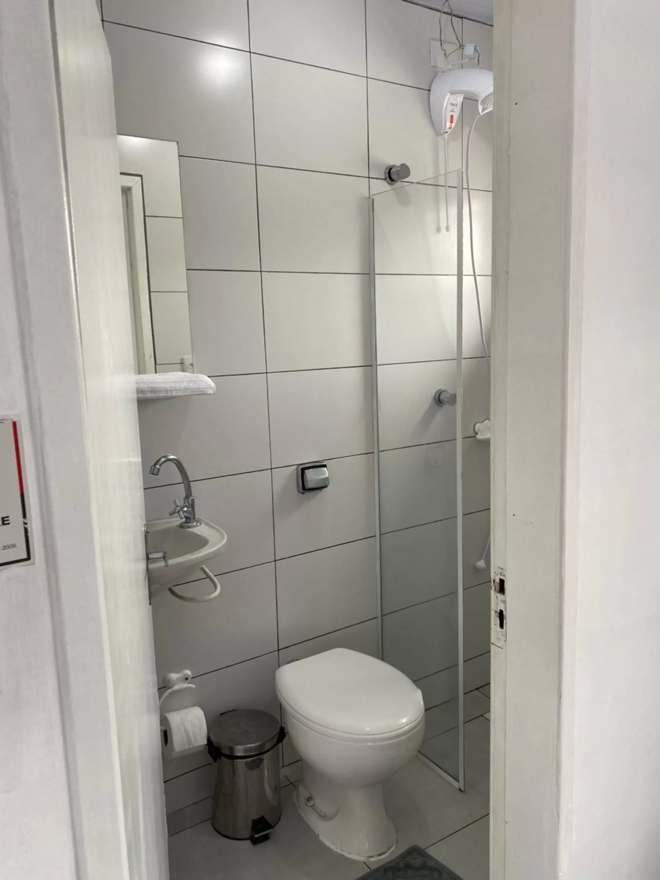 Bathroom in Hotel Nunes