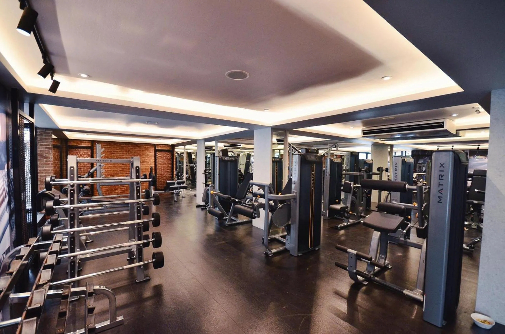 Fitness centre/facilities in SC Park Hotel