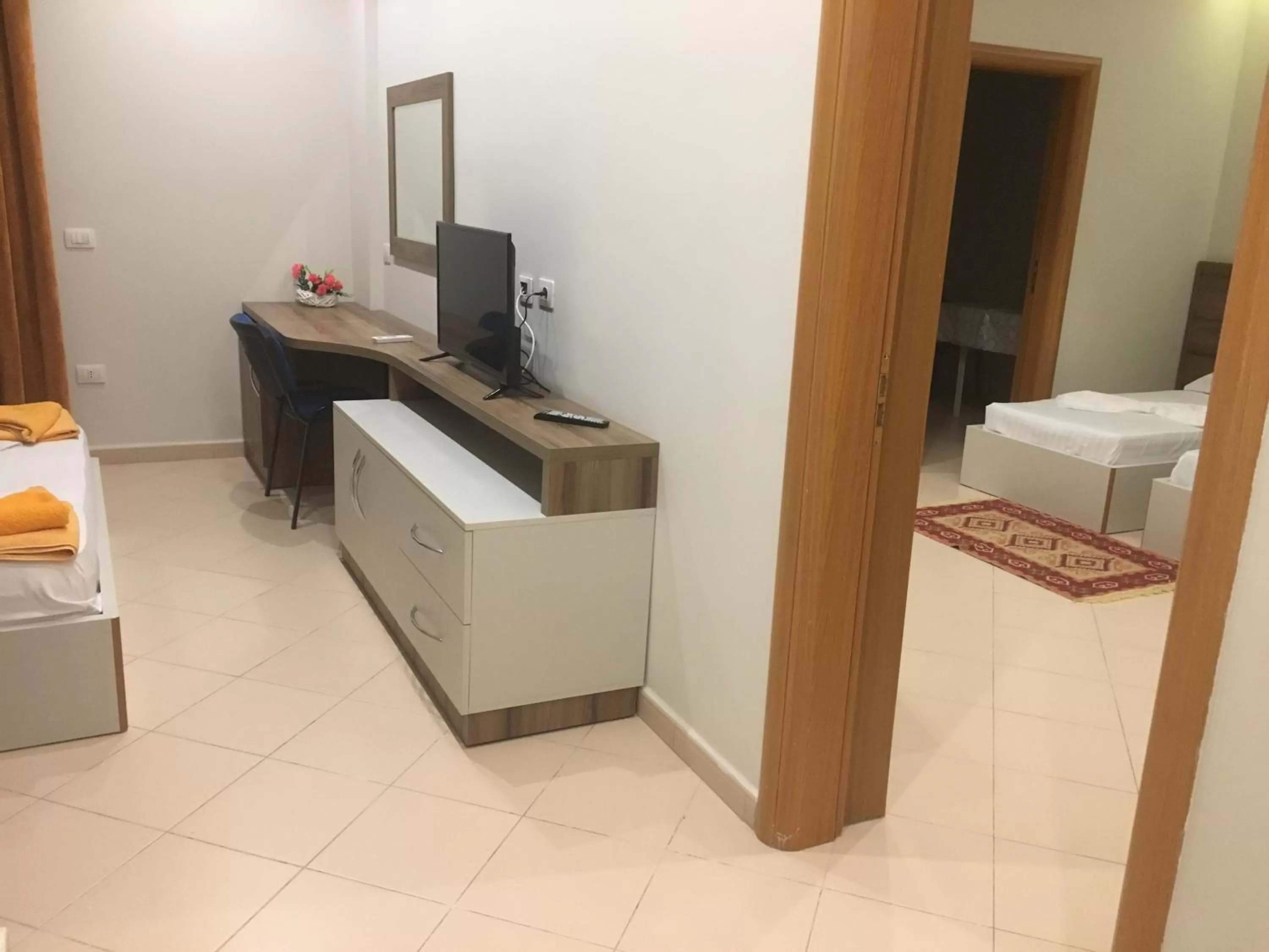 Bedroom, Bathroom in Hotel Kamomil