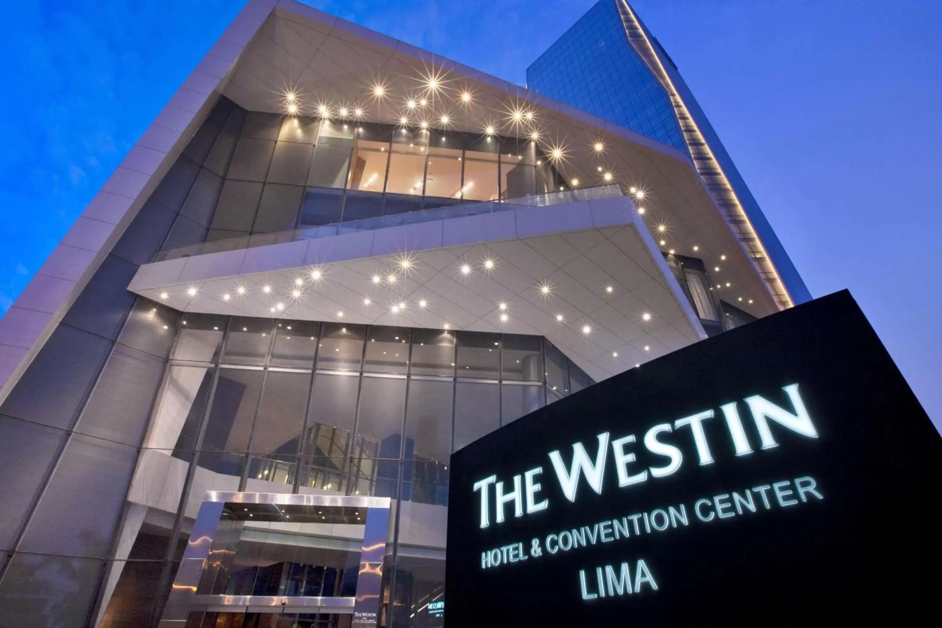 The Westin Lima Hotel & Convention Center The Westin Lima Hotel & Convention Center