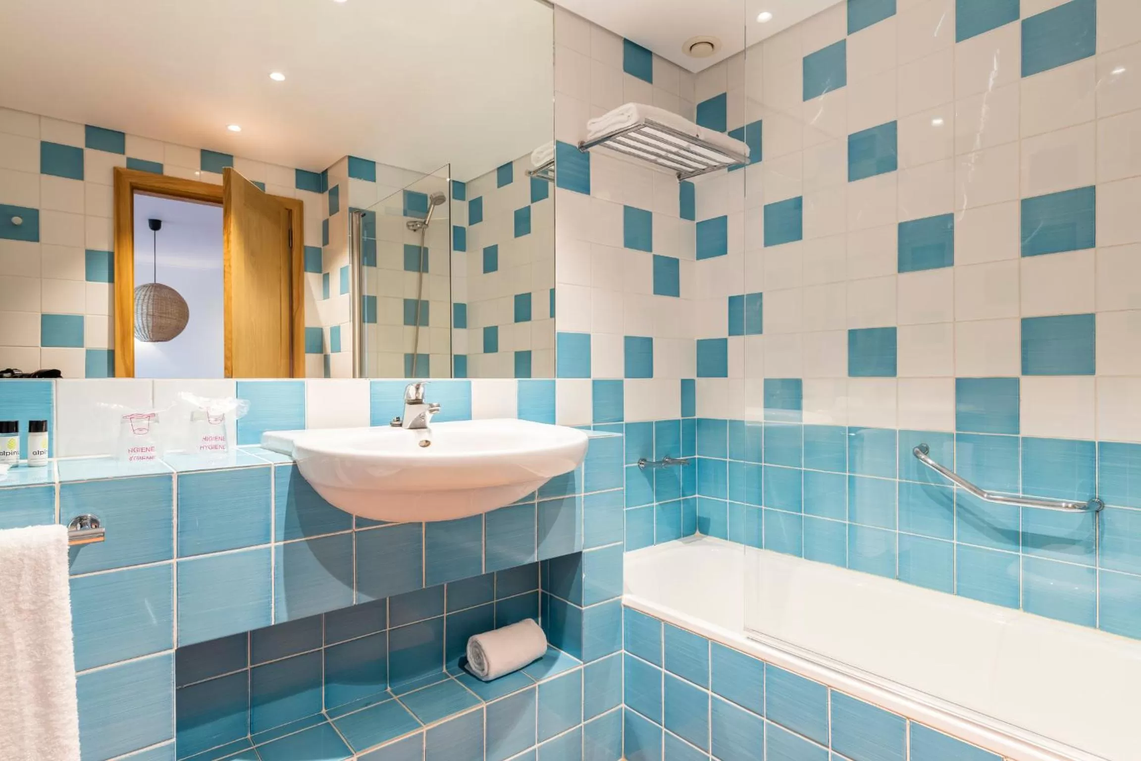 Bathroom in The Patio Suite Hotel