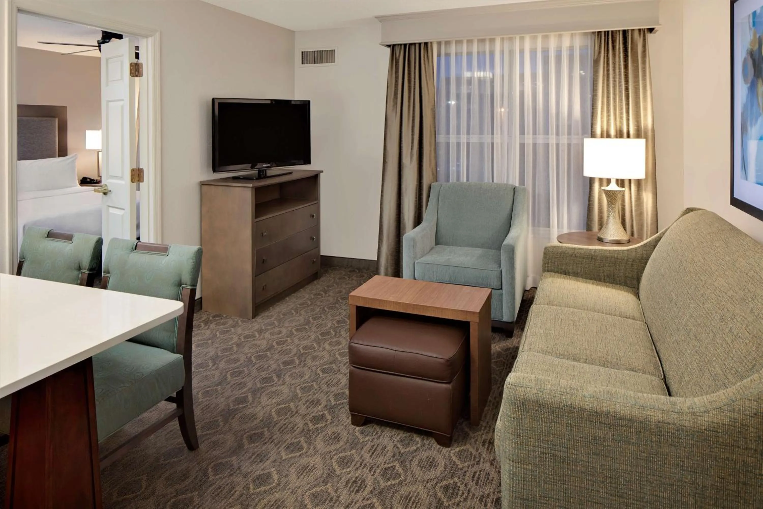 Living room in Homewood Suites by Hilton Minneapolis-Mall Of America