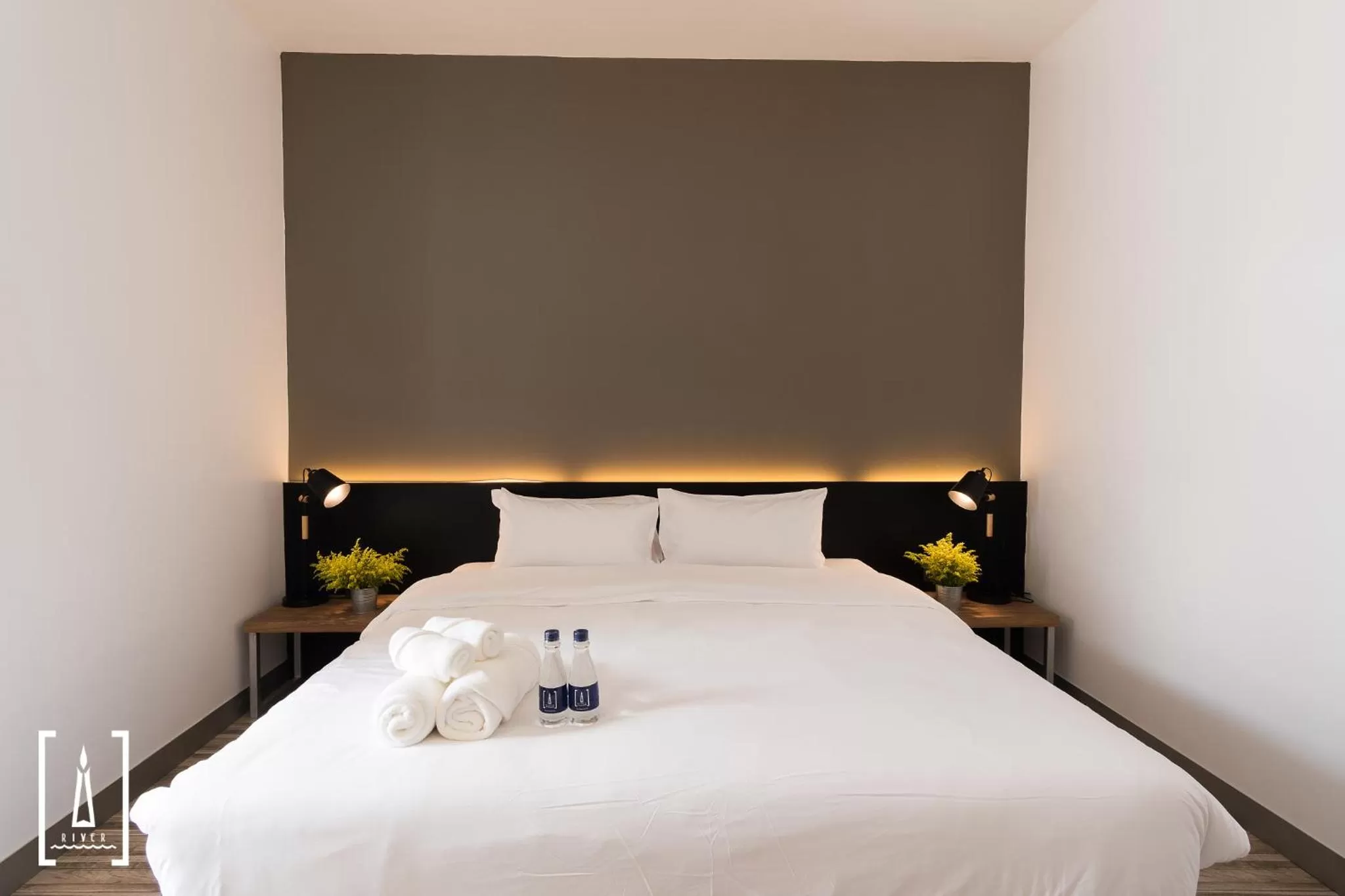 Bed in i-river chiangmai