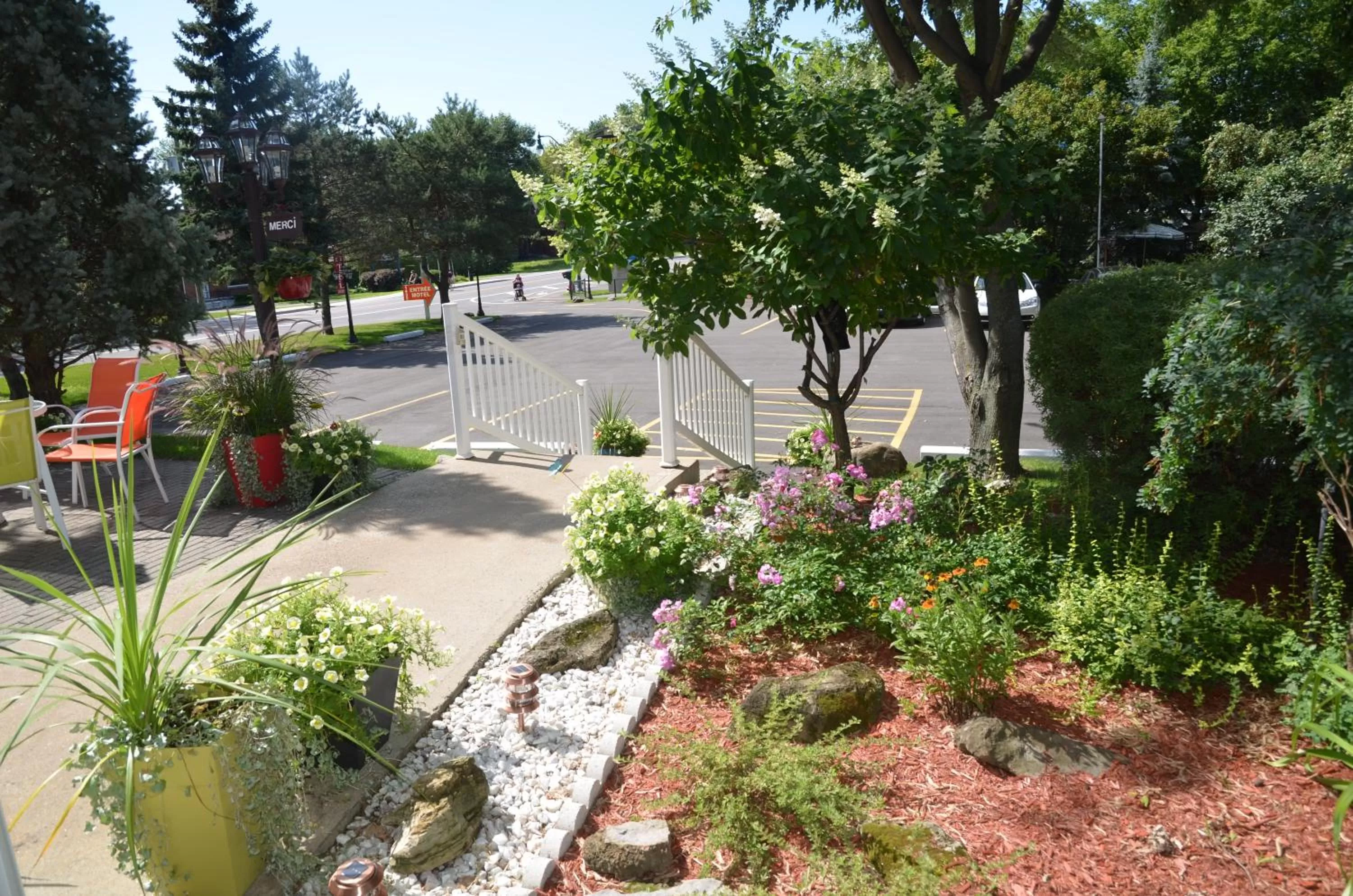 Garden in Motel Derfal