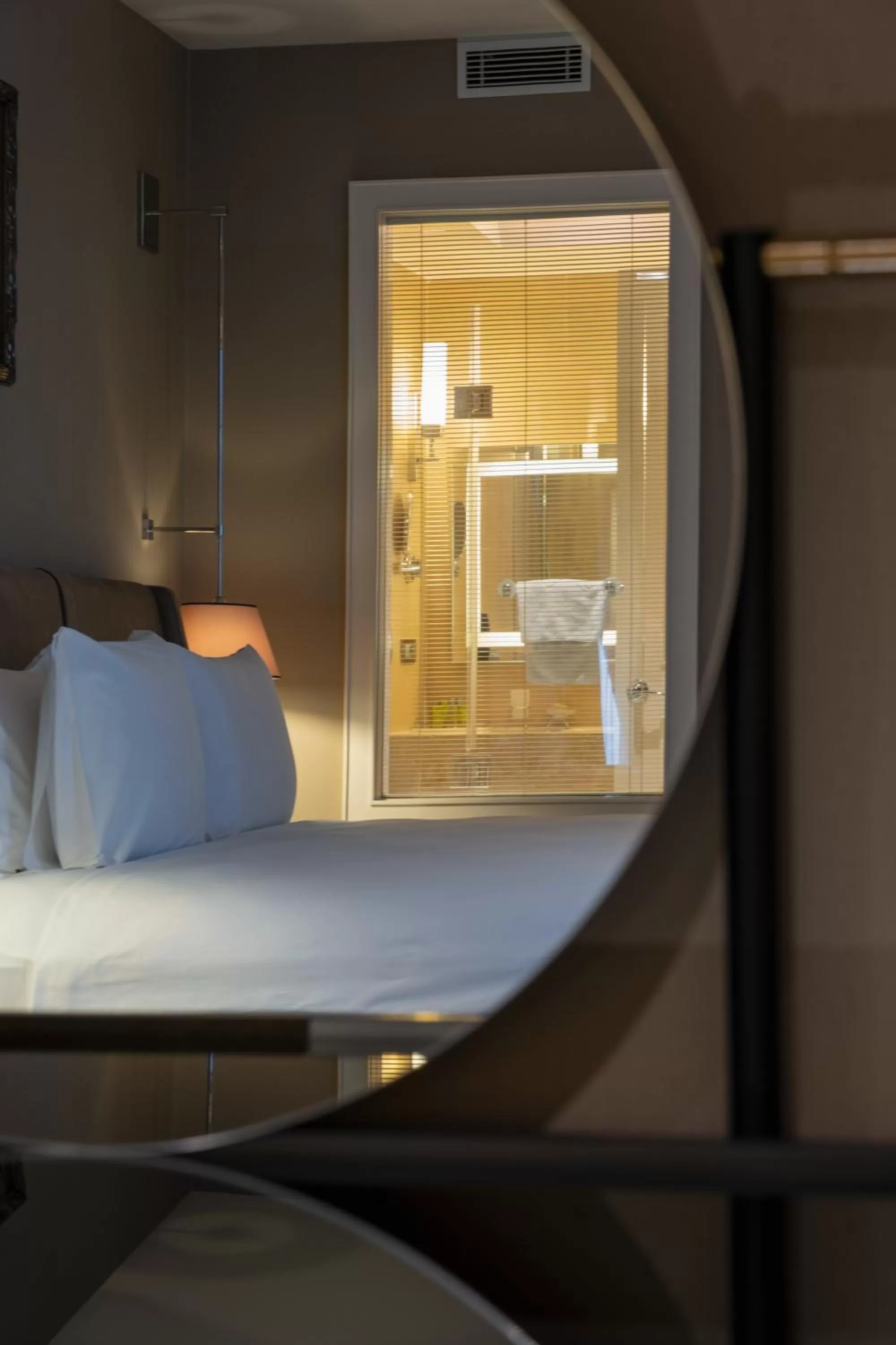 Bed in Windsor Hotel & Convention Center Istanbul